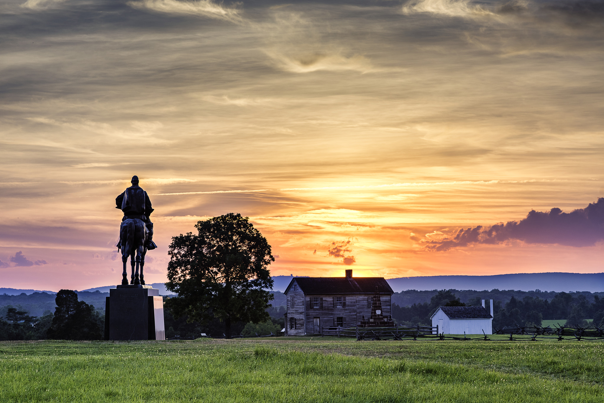 ZEISS Apo Sonnar T* 135mm F2 sample photo. Manassas battlefield sunset photography