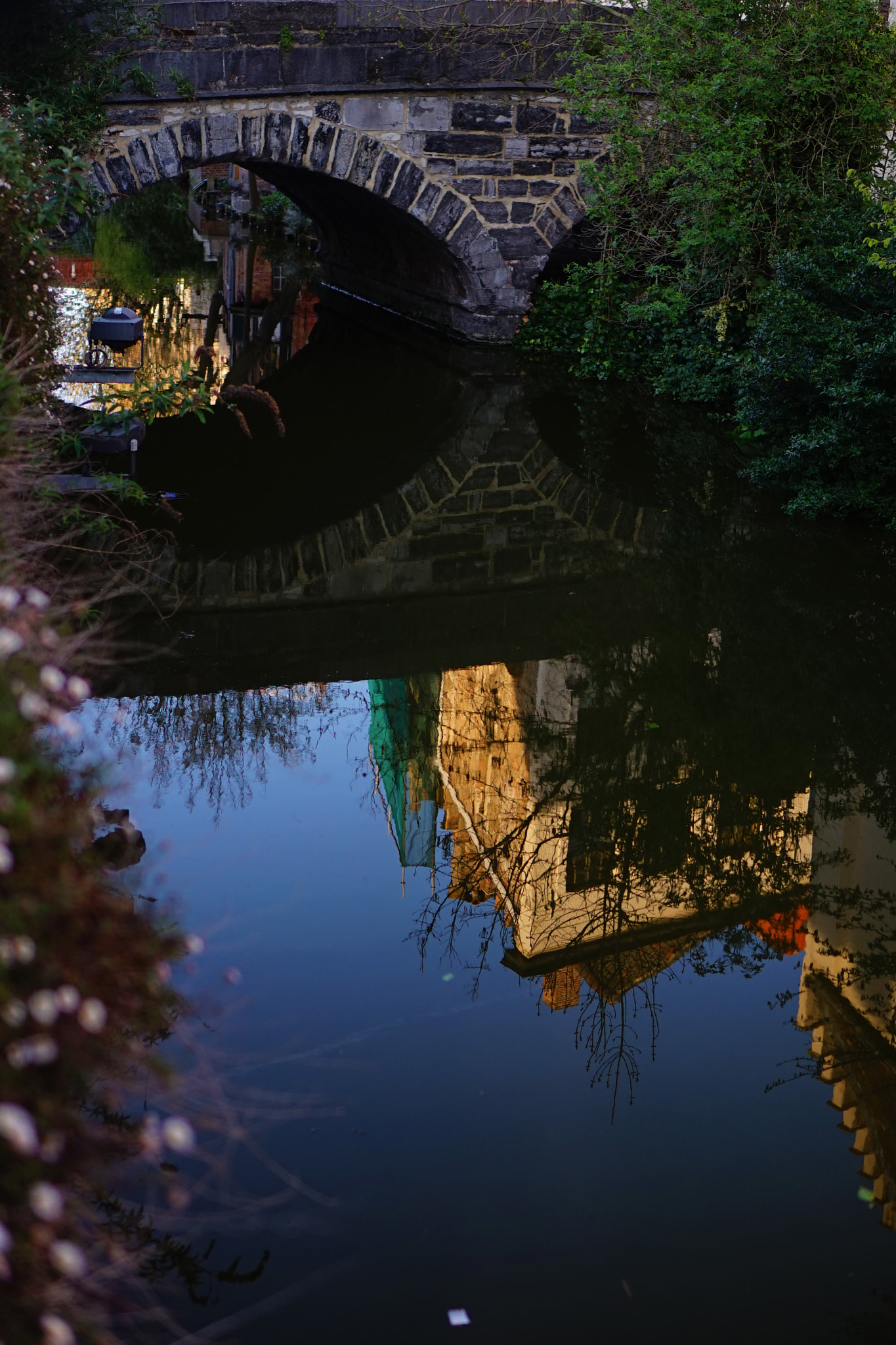 Sony a7 + Sony E 35mm F1.8 OSS sample photo. Pont à brugges photography