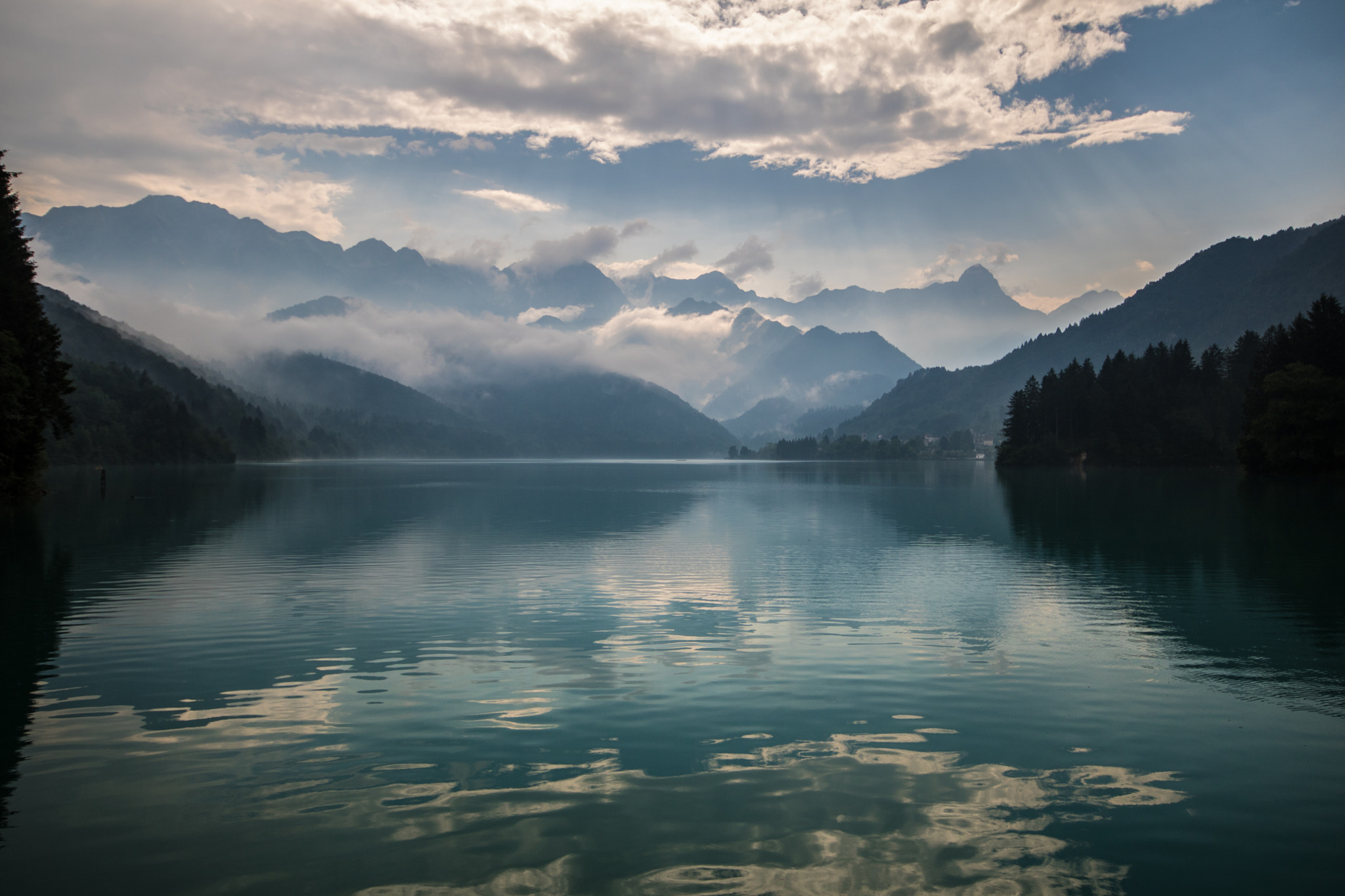 Canon EOS 760D (EOS Rebel T6s / EOS 8000D) + Sigma 10-20mm F4-5.6 EX DC HSM sample photo. Lake barcis, north italy photography