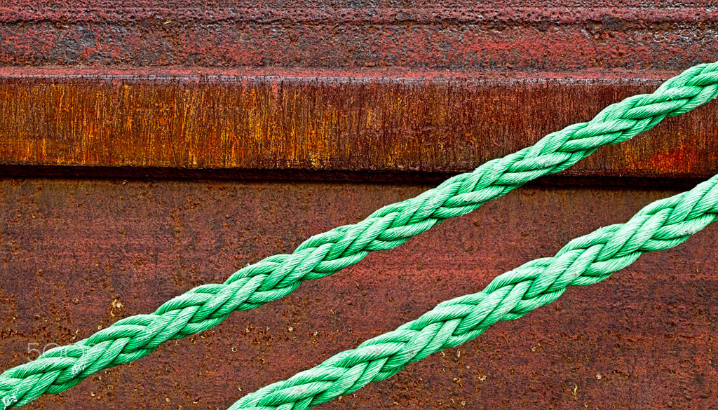Olympus Zuiko Digital ED 12-60mm F2.8-4.0 SWD sample photo. Green ropes photography
