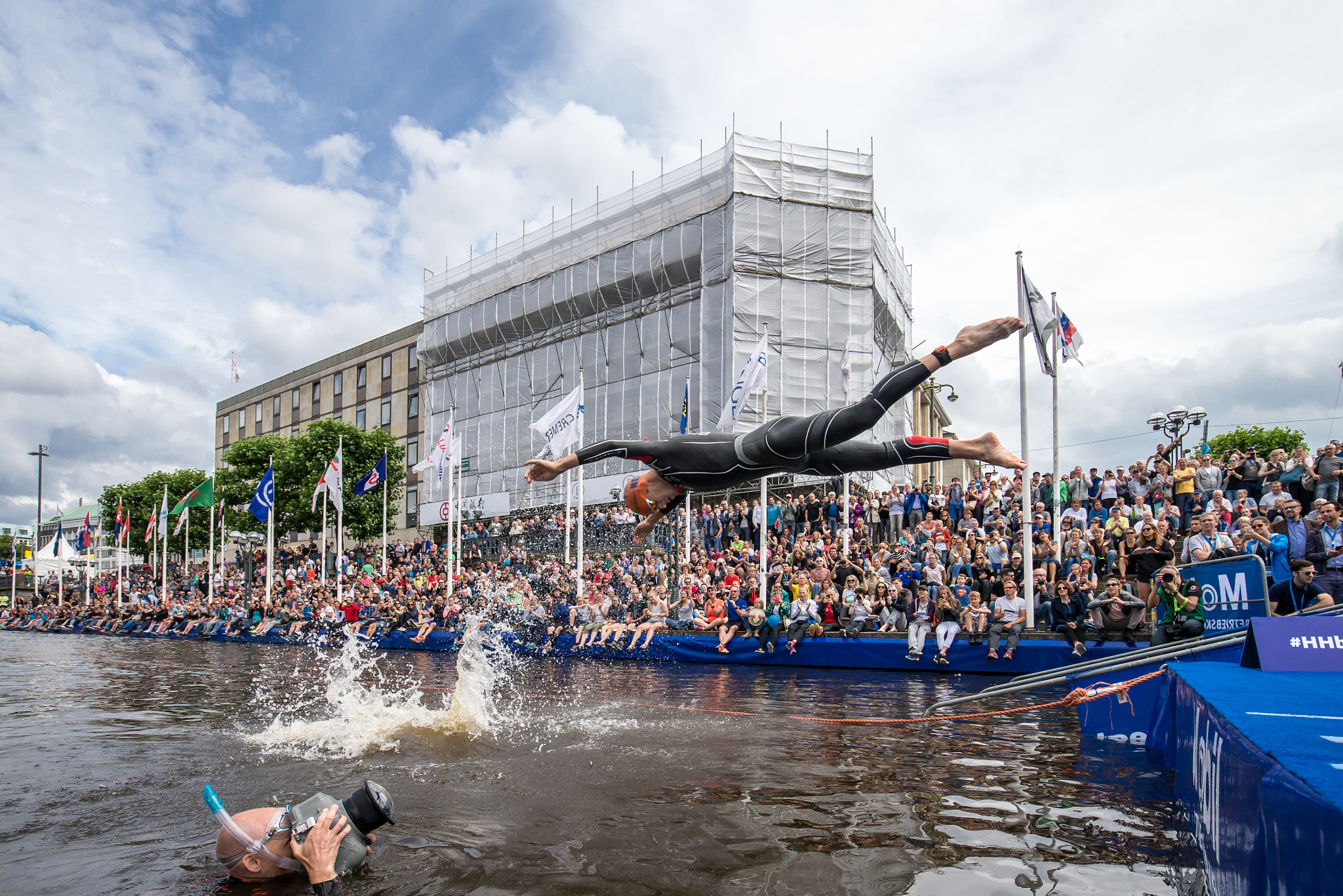 Canon EOS-1D X + Canon EF 16-35mm F4L IS USM sample photo. Triathlon flightshow photography