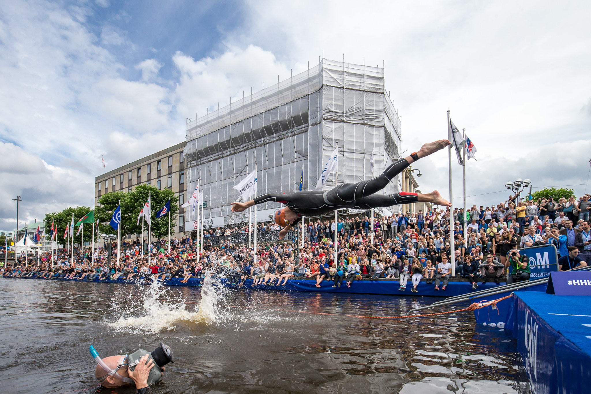 Canon EOS-1D X + Canon EF 16-35mm F4L IS USM sample photo. Triathlon flightshow photography