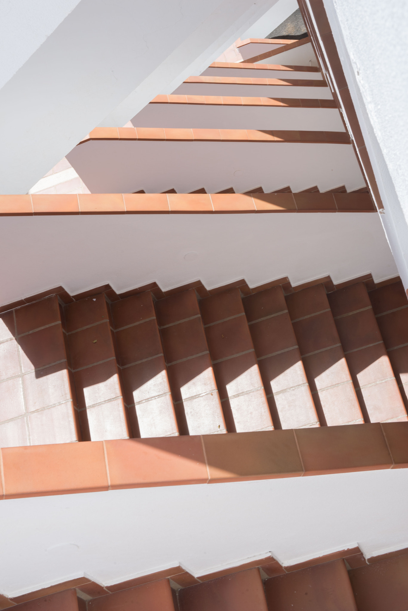 AF Zoom-Nikkor 28-105mm f/3.5-4.5D IF sample photo. Papagayo resort, beach side staircase photography