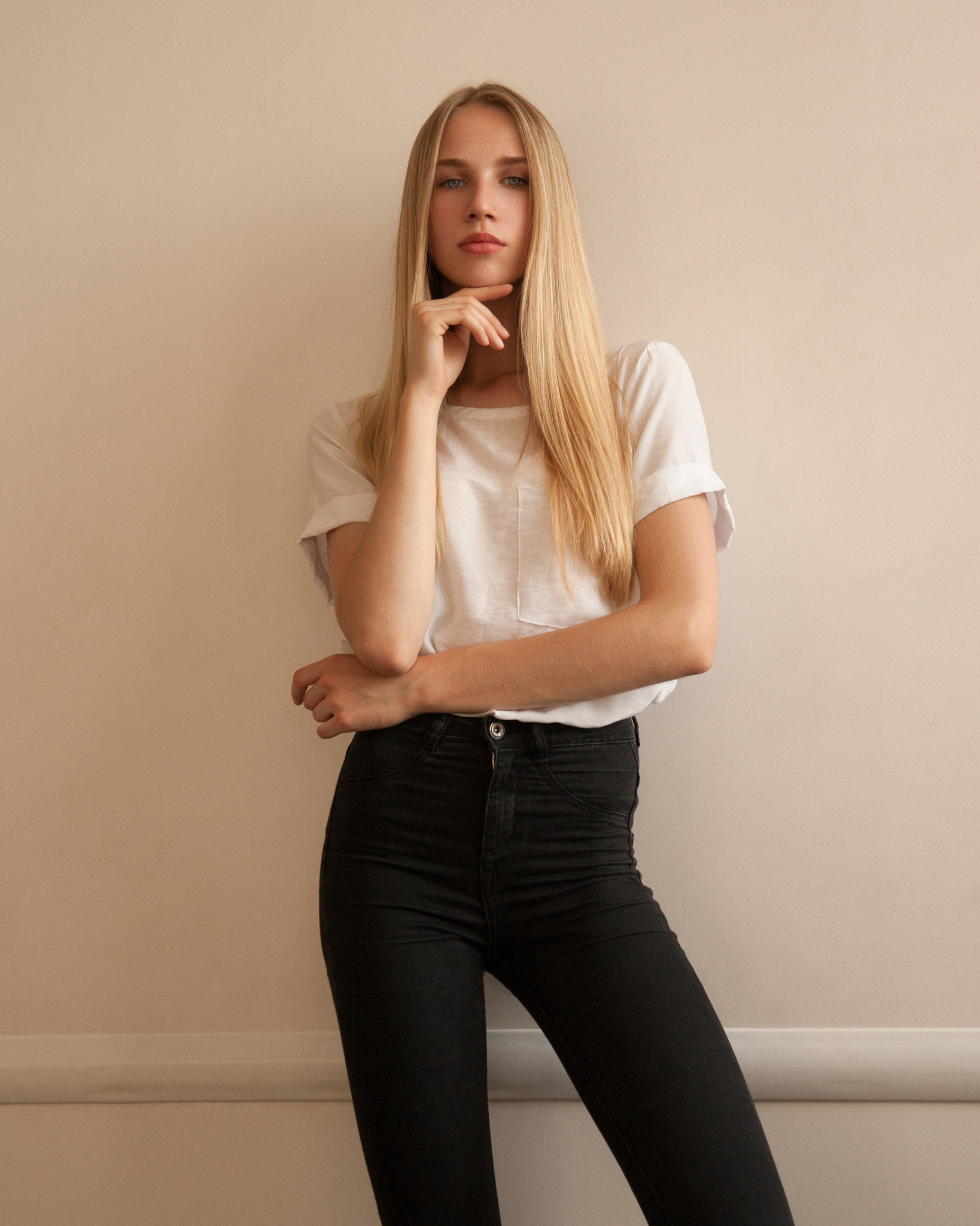 Canon EOS-1D Mark II sample photo. Model test photography