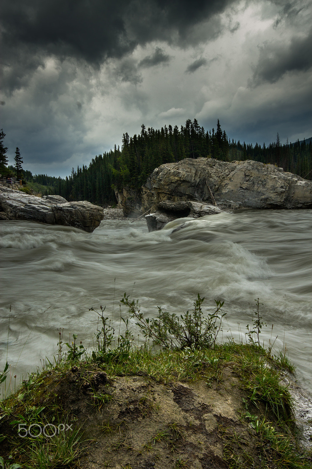 Sigma 10-20mm F4-5.6 EX DC HSM sample photo. Elbow falls photography