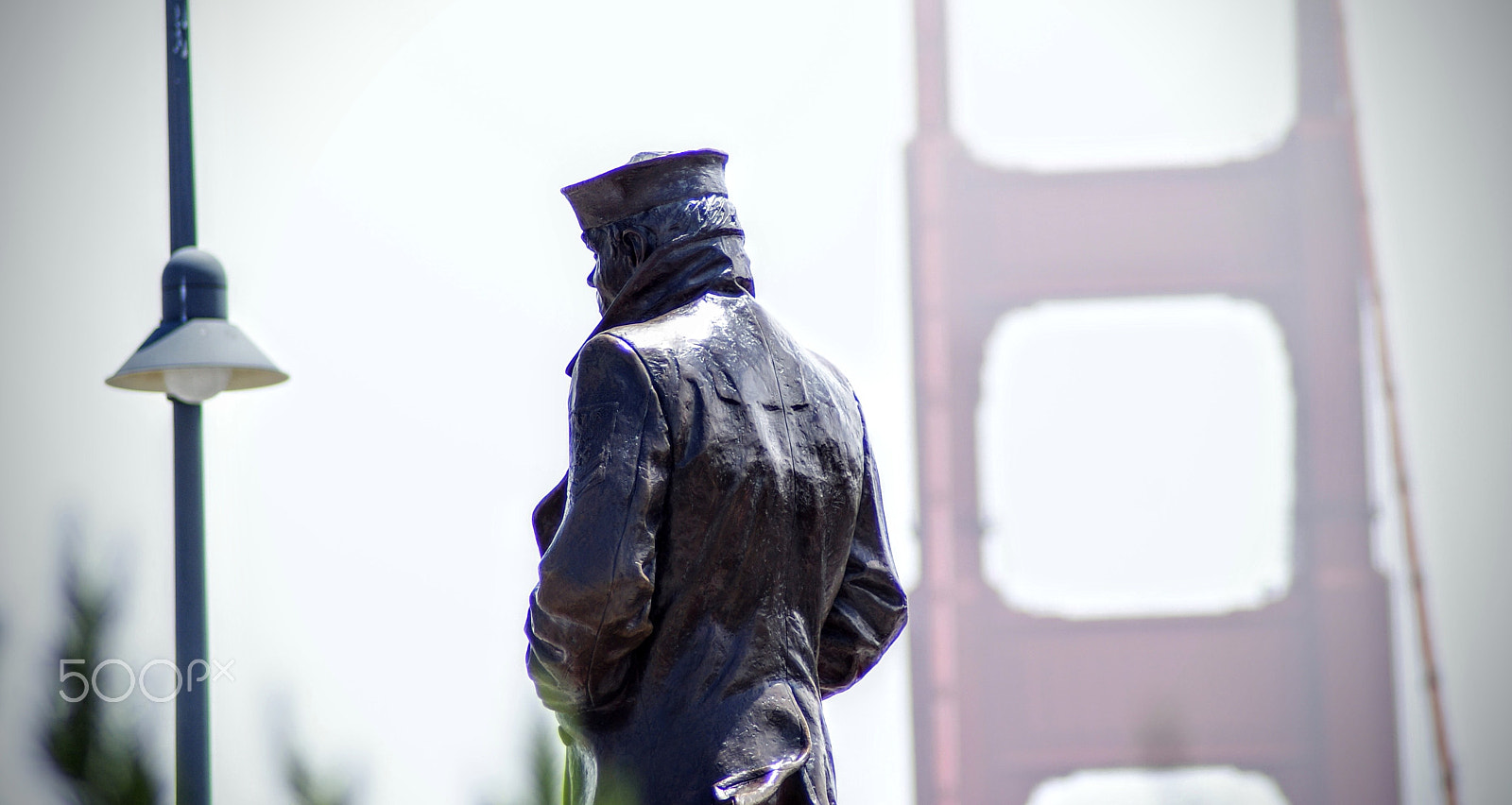 Sony Alpha DSLR-A200 + Tamron Lens (255) sample photo. Lone sailor's view photography