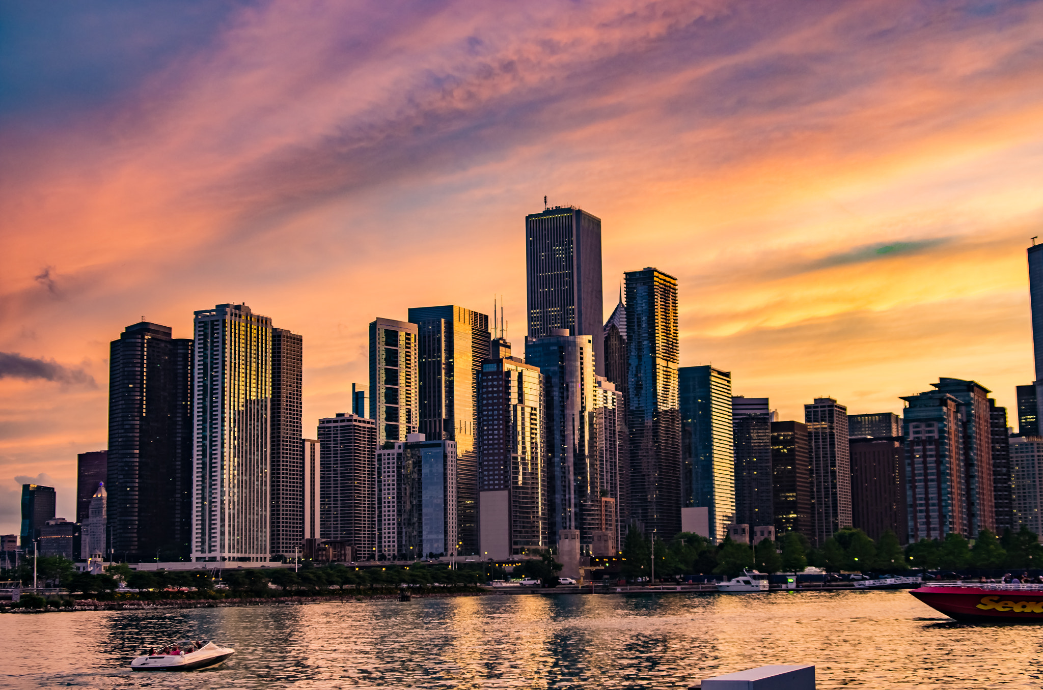 PENTAX-F 28-80mm F3.5-4.5 sample photo. Chicago skyline. photography