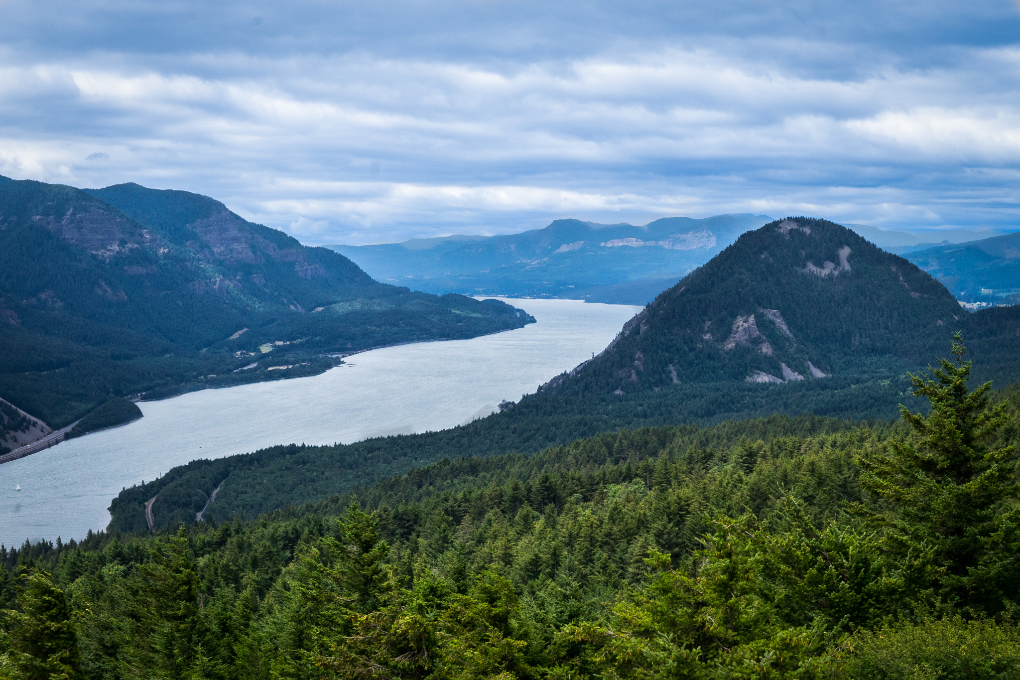 Sony a7 + E 30mm F1.4 sample photo. Top of the world photography