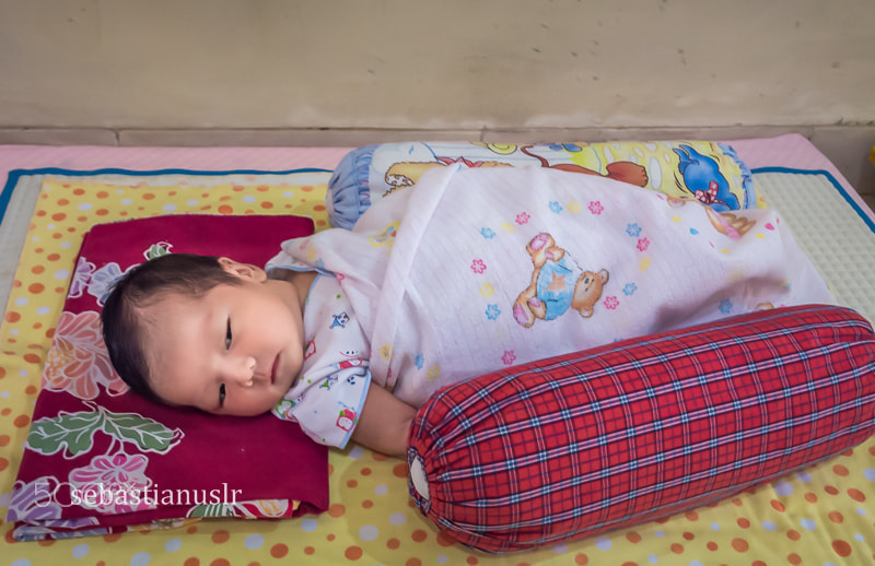 Samsung NX1000 + Samsung NX 20-50mm F3.5-5.6 ED sample photo. Baby 4 photography