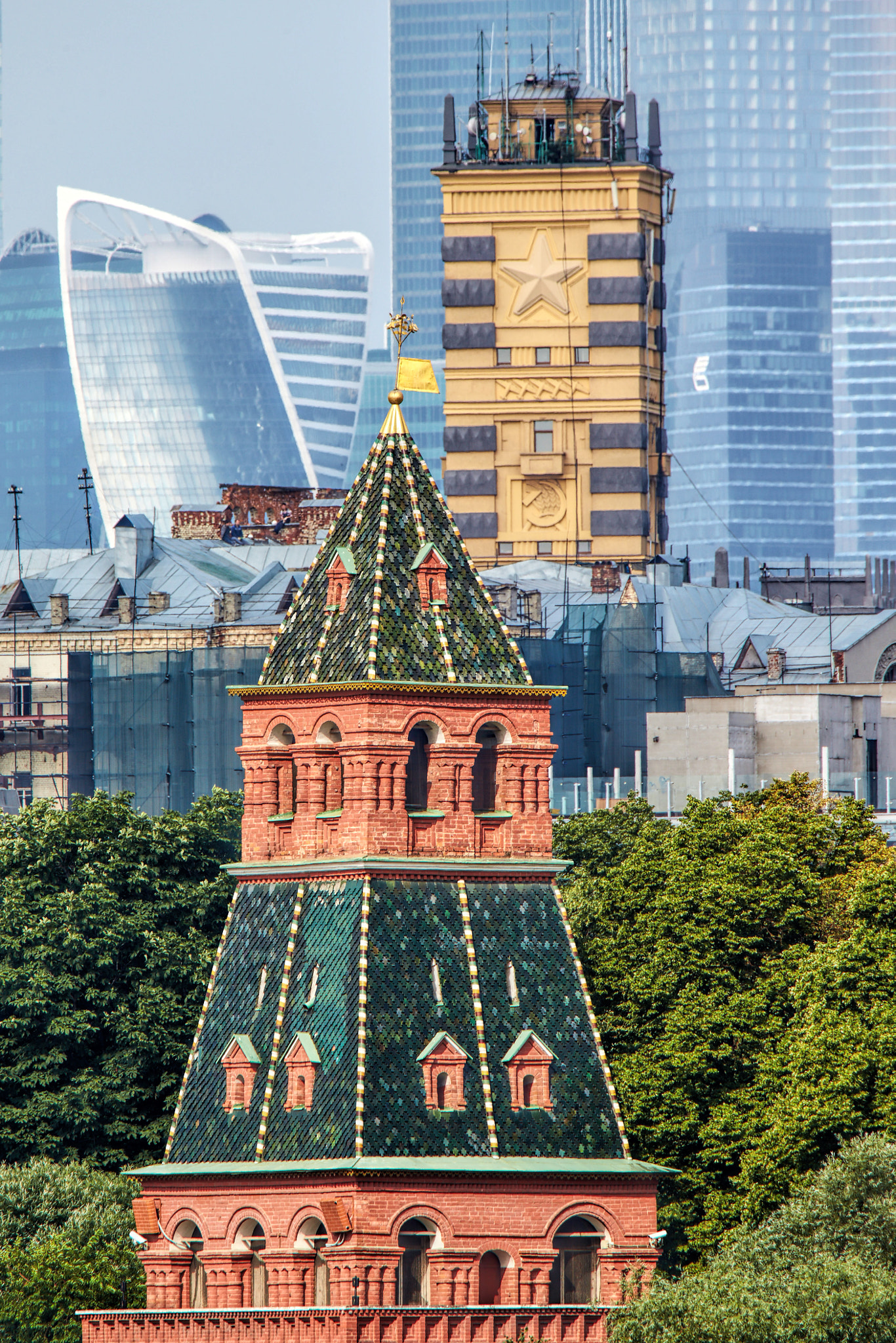 Tamron SP 150-600mm F5-6.3 Di VC USD sample photo. Towers photography