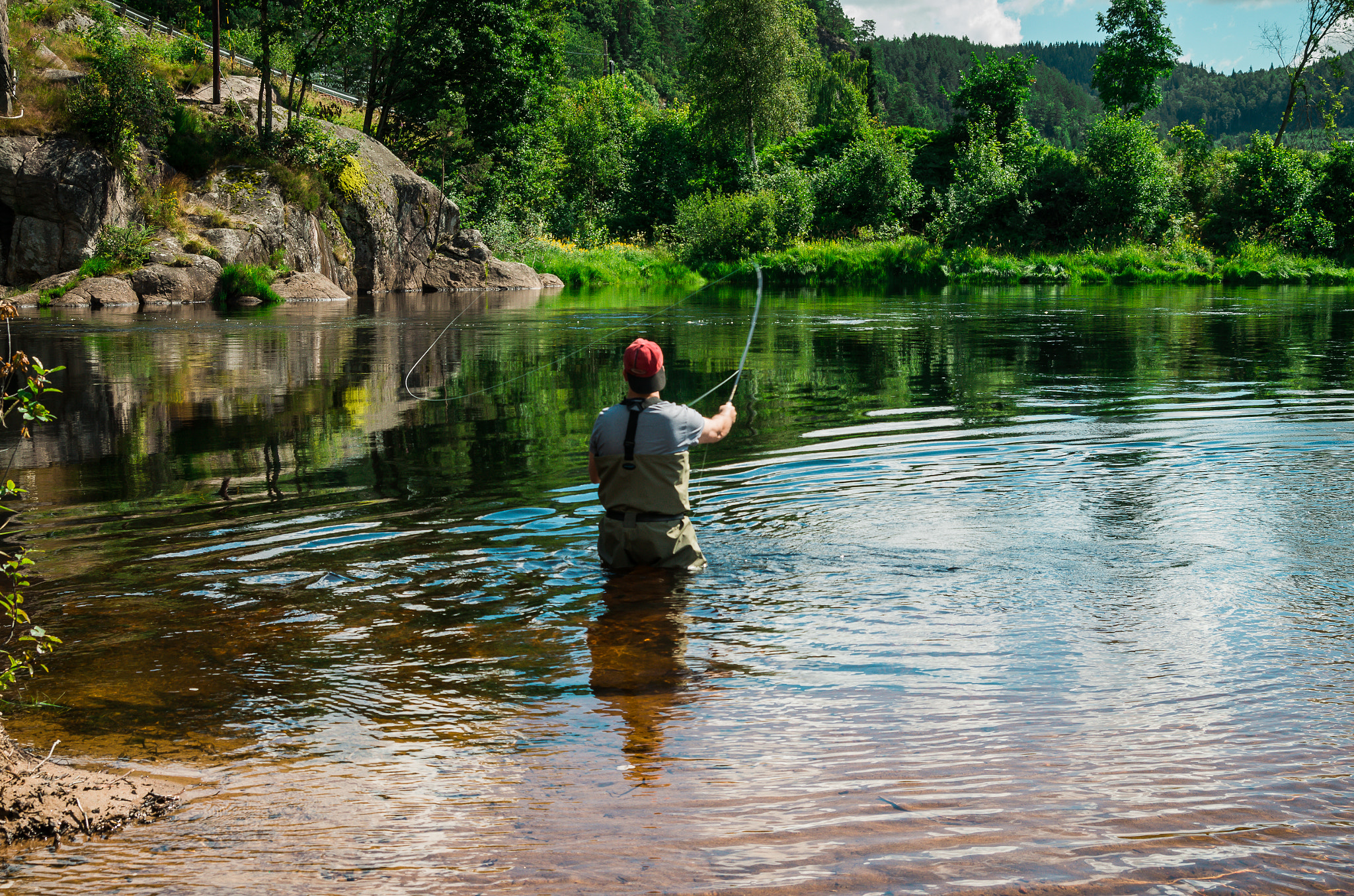 Tamron AF 28-75mm F2.8 XR Di LD Aspherical (IF) sample photo. Fishing in the river photography