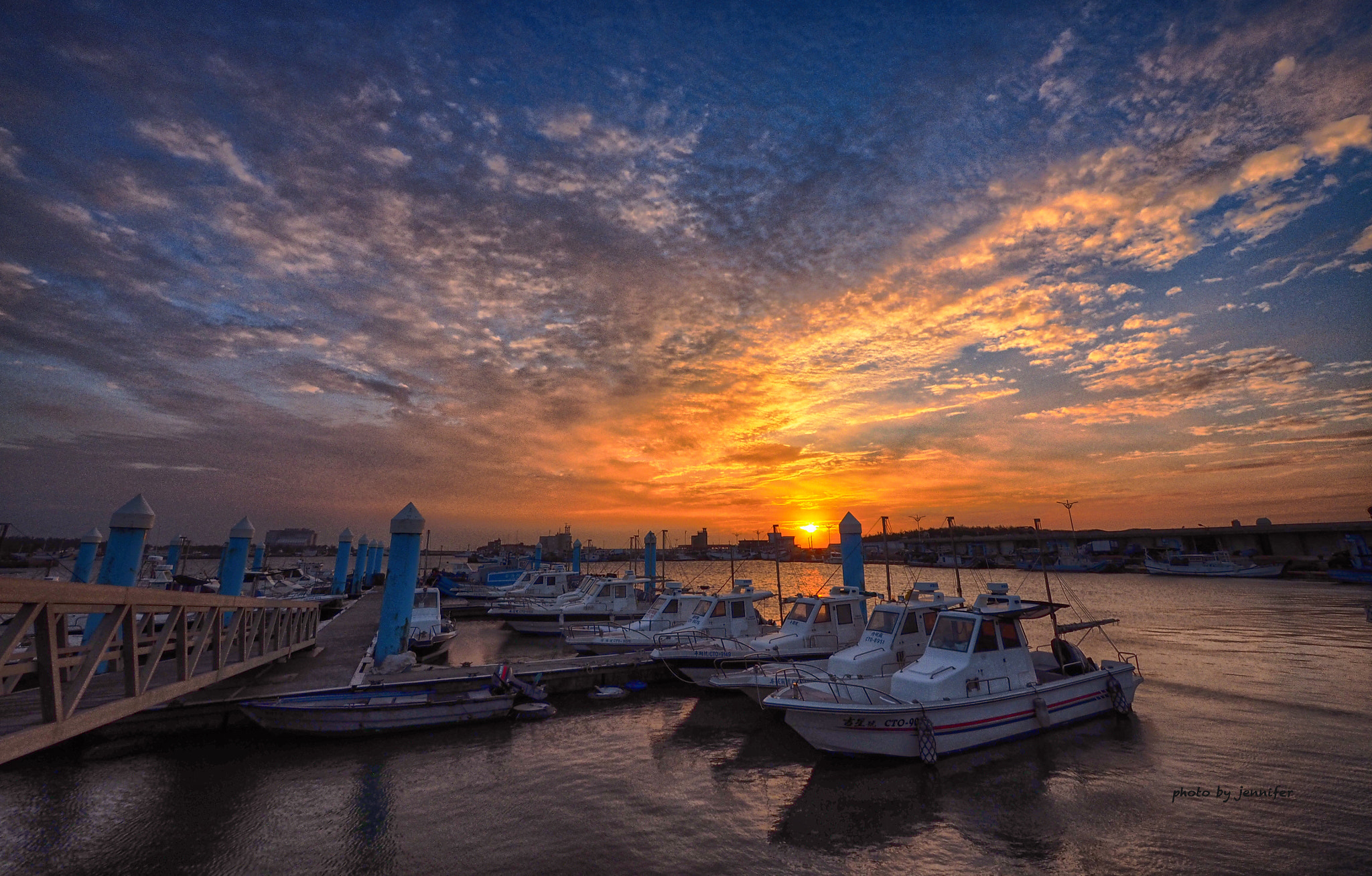 Olympus OM-D E-M1 + Panasonic Lumix G Vario 7-14mm F4 ASPH sample photo. Sunset in my country, 新竹南寮 photography