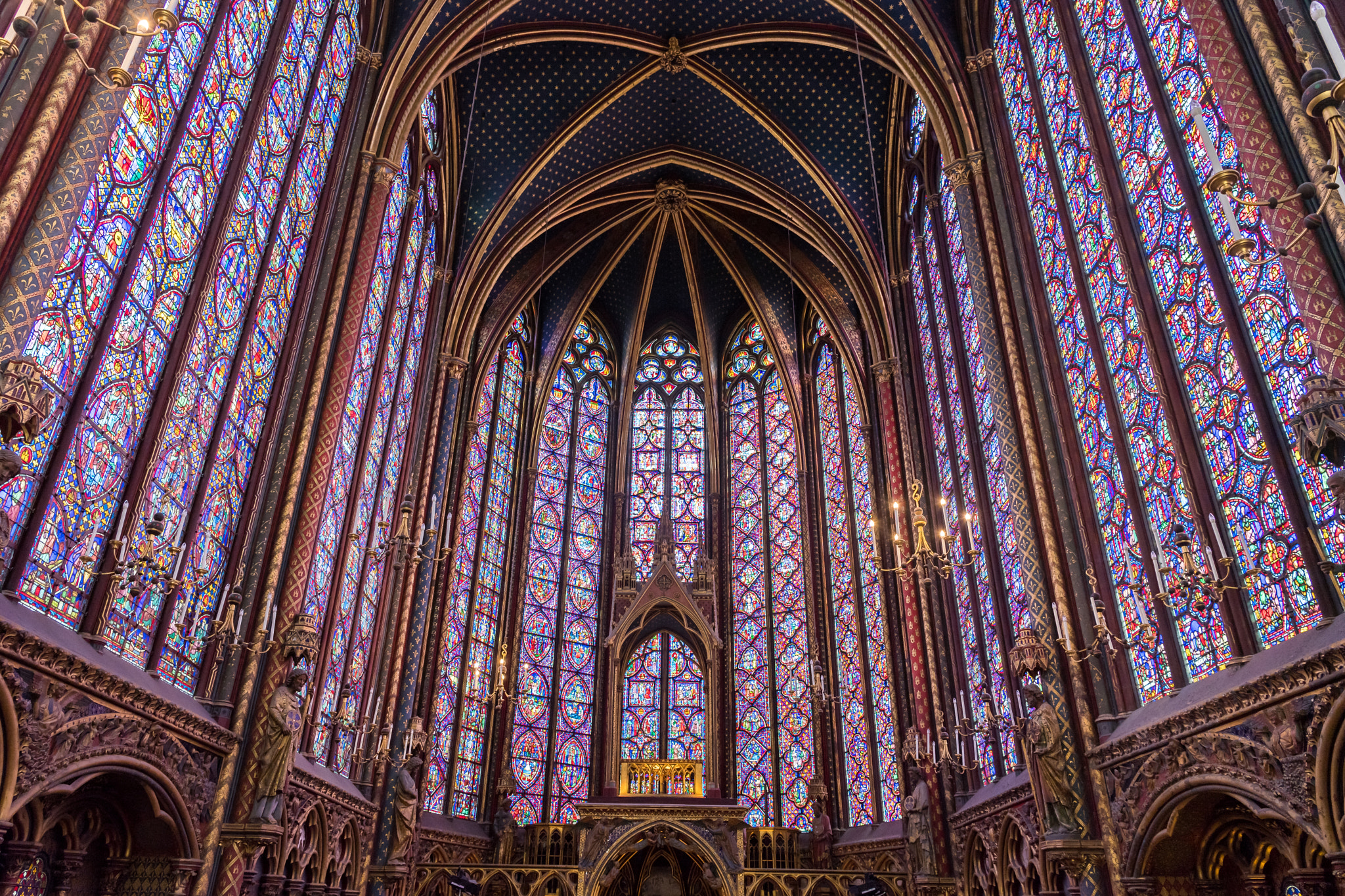 Nikon AF-S Nikkor 24-70mm F2.8E ED VR sample photo. Stained glass windows in saint-chapelle, paris photography