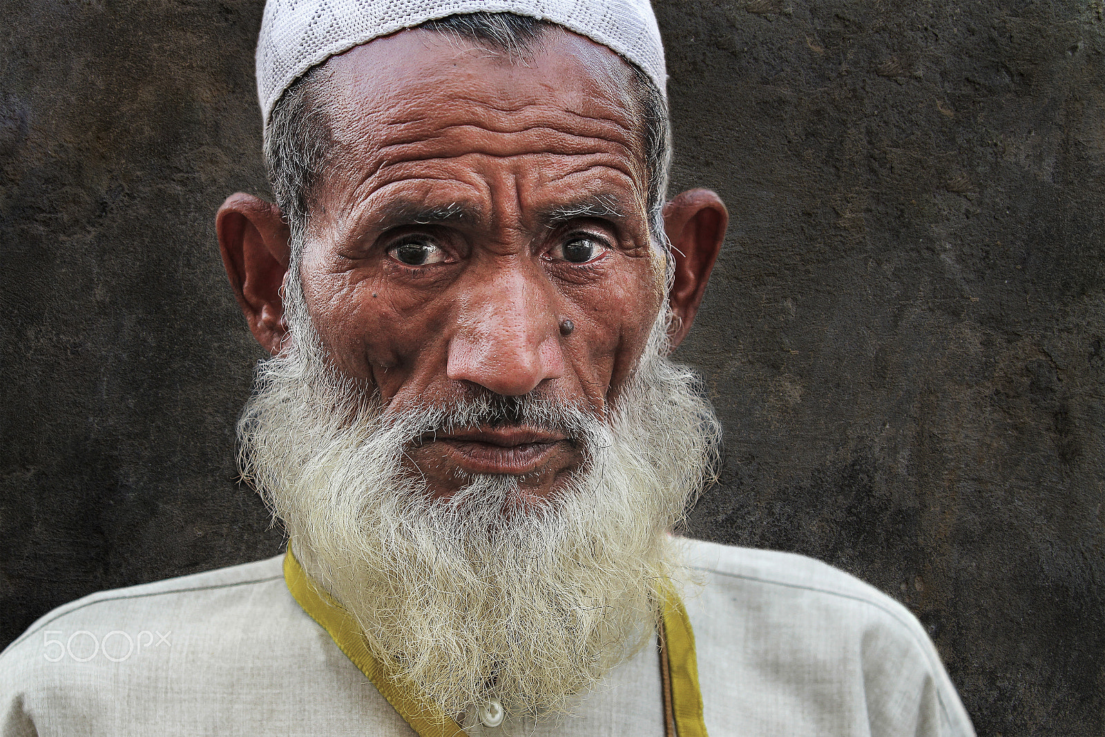 Canon EF 70-200mm F2.8L USM sample photo. Old man from india photography