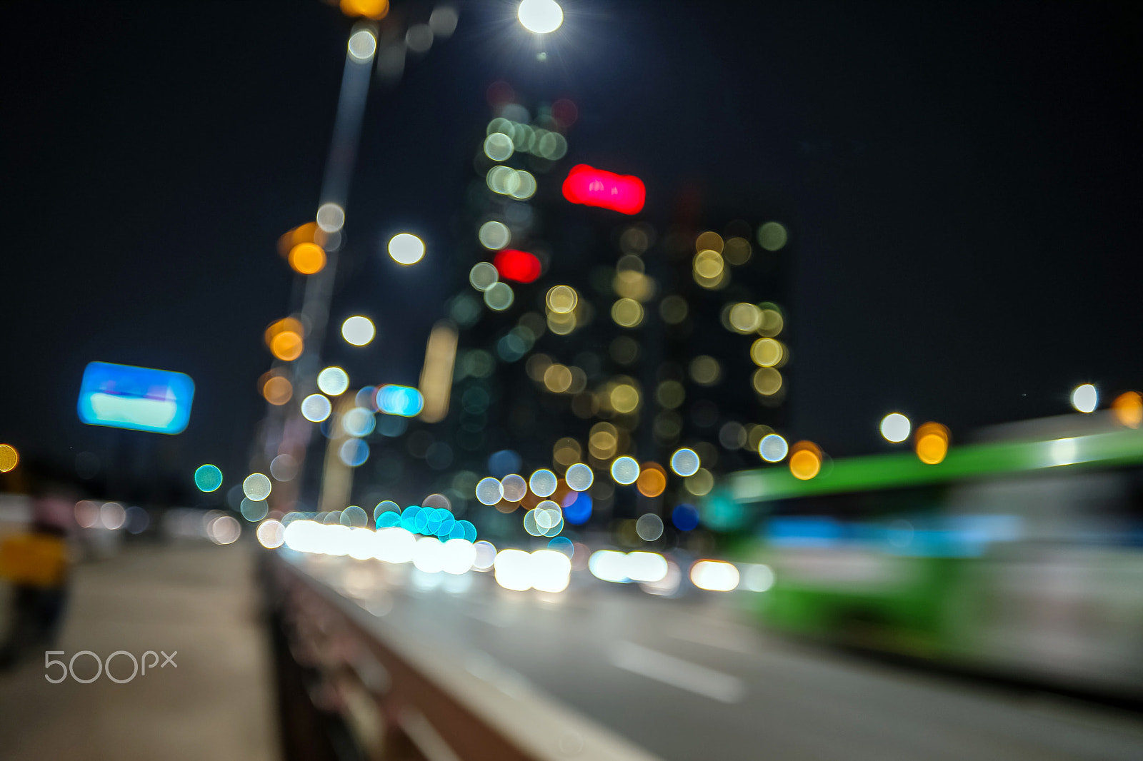 Saumsun NX 16-50mm F2-2.8 S ED OIS sample photo. Yeouido night view photography