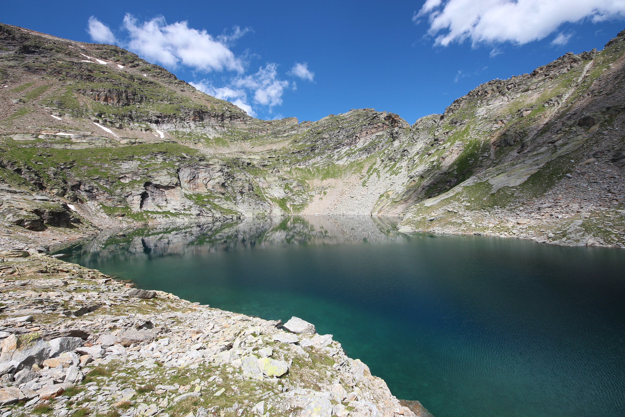 Sigma 8-16mm F4.5-5.6 DC HSM sample photo. Laghetto barone 2389 msm valle verzasca photography