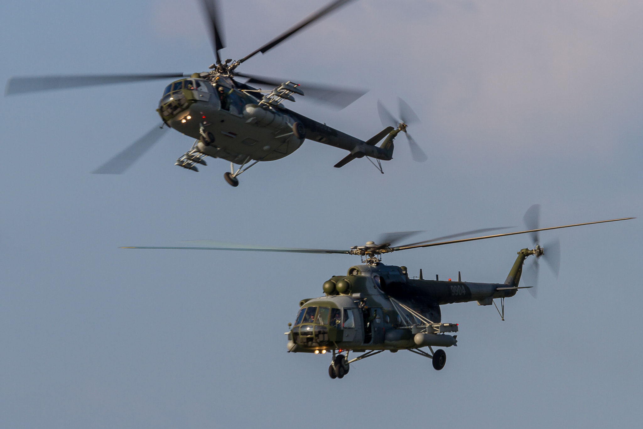 Canon EF 70-200mm F4L IS USM sample photo. Mi-17 - 2 photography
