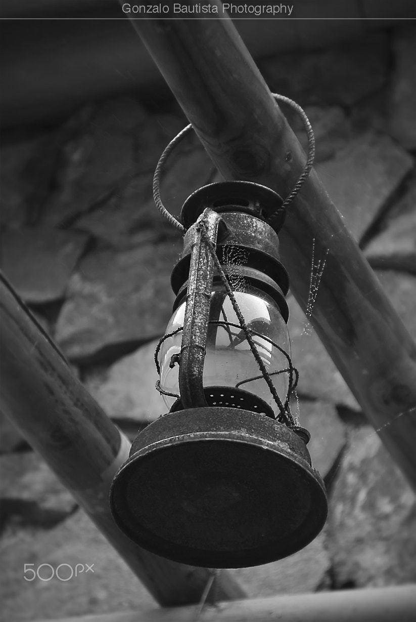 Nikon D40X sample photo. The old lantern. photography