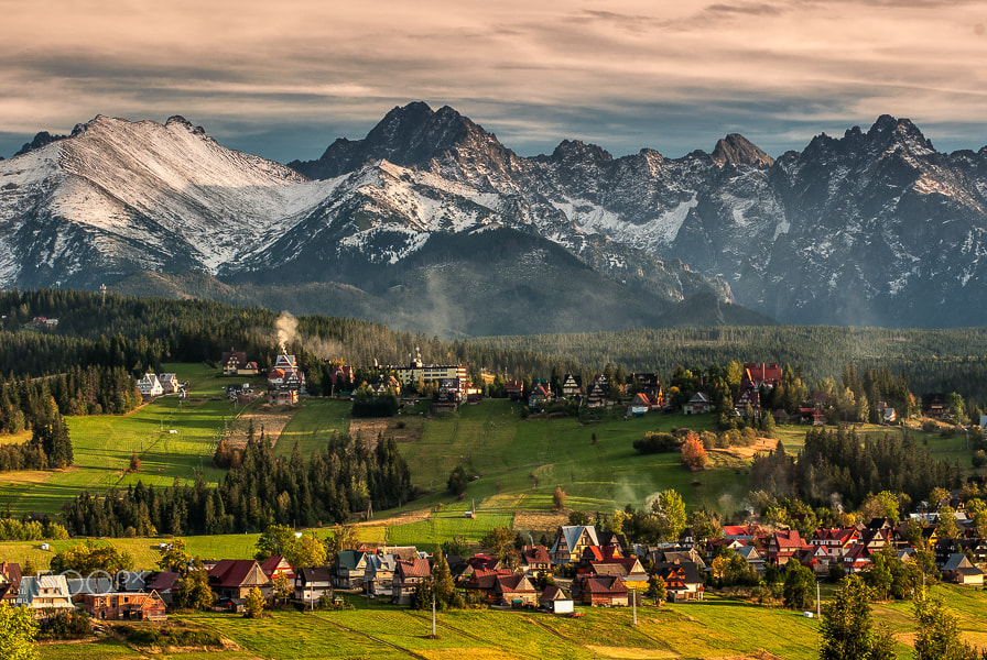 Pentax K200D + Tamron AF 70-300mm F4-5.6 Di LD Macro sample photo. Under the tatras photography