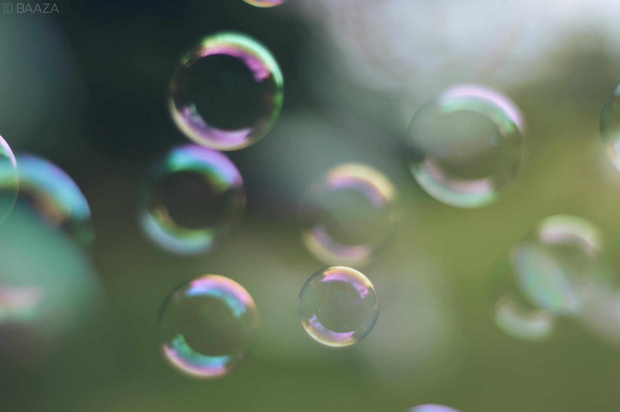 AF Nikkor 50mm f/1.8 sample photo. Bubbles photography