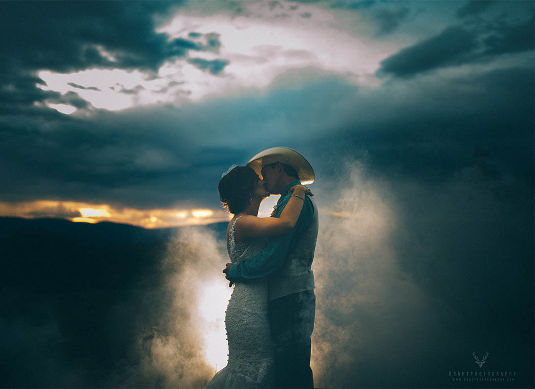 Canon EOS 5DS + Sigma 35mm F1.4 DG HSM Art sample photo. The country cowboy wedding in venron photography
