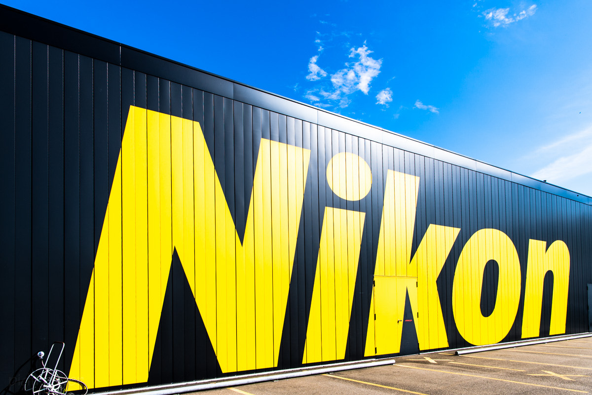 Nikon AF-S Nikkor 24-70mm F2.8E ED VR sample photo. Thumb up - daumen hoch photography