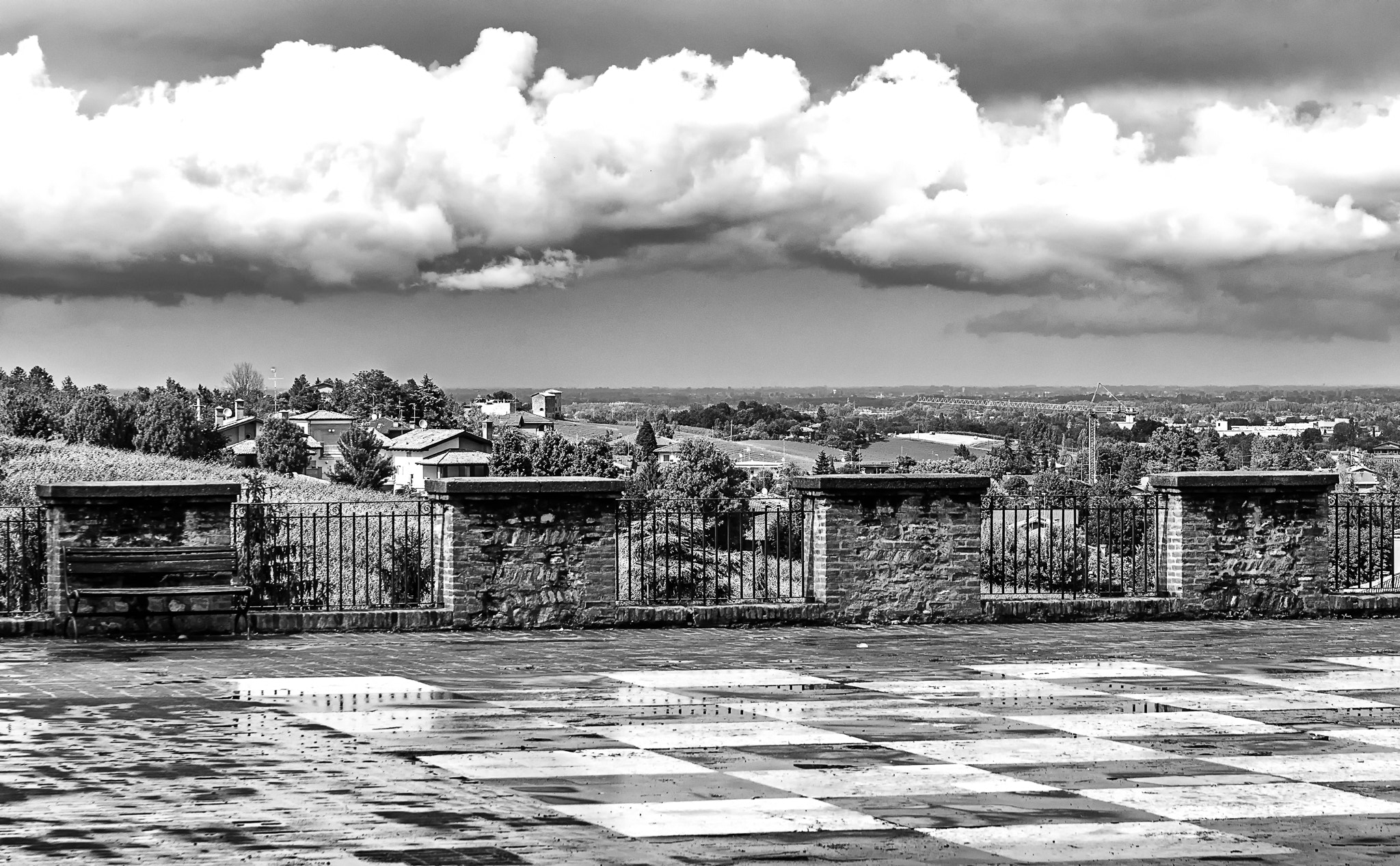 Tamron AF 28-75mm F2.8 XR Di LD Aspherical (IF) sample photo. Scacchiera di castelvetro di modena photography
