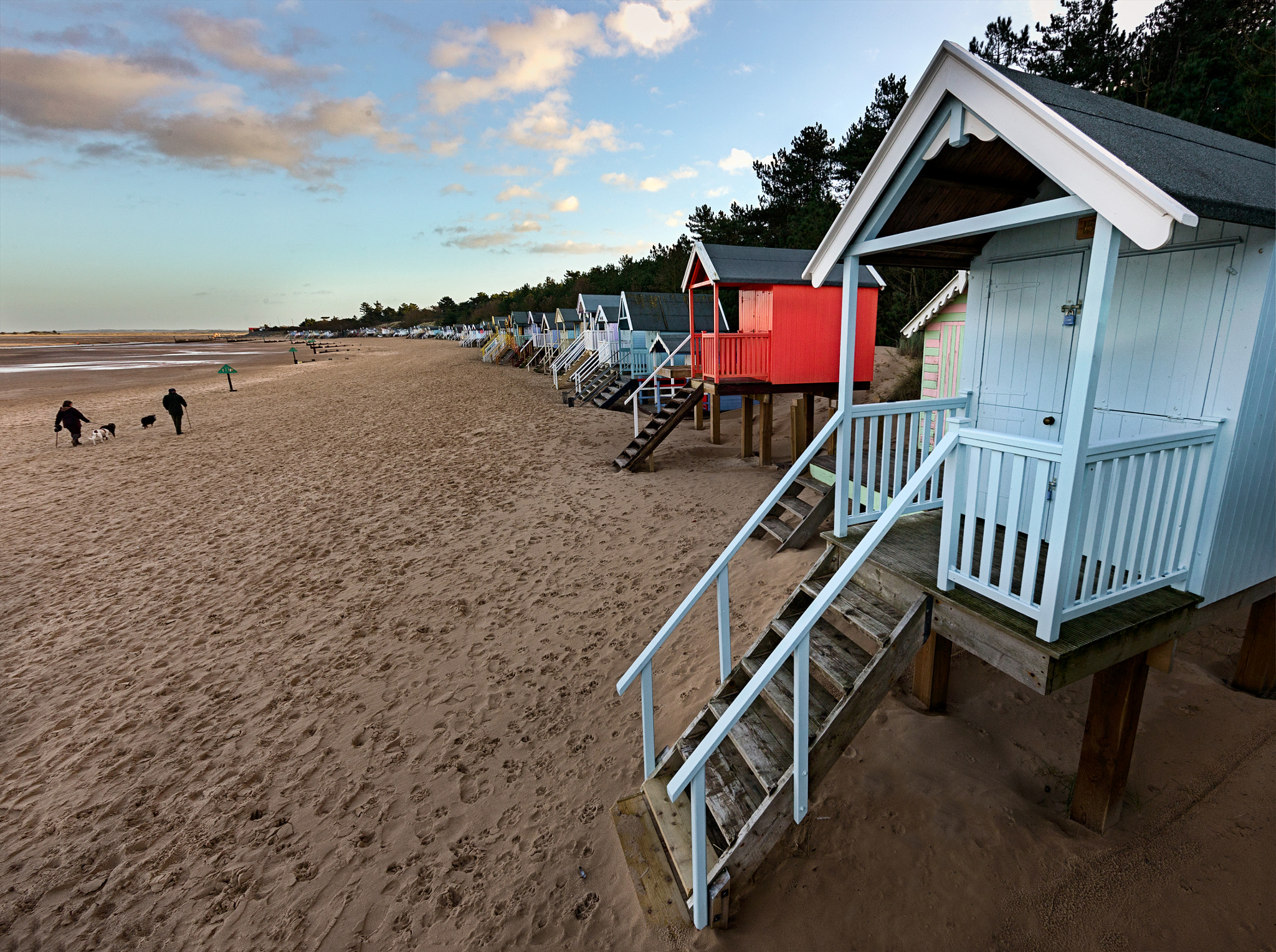 Canon EF 14mm F2.8L II USM sample photo. Beach huts at wells.... photography