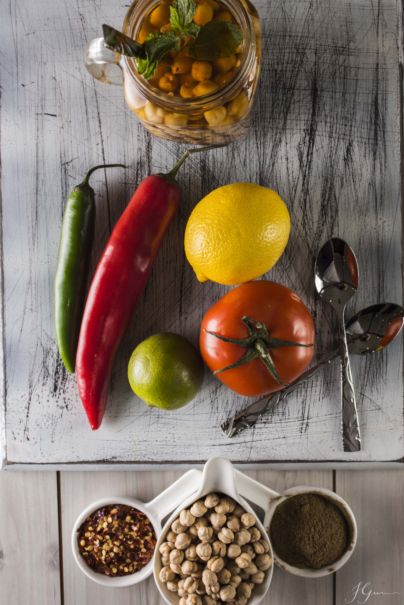Nikon PC-E Nikkor 45mm F2.8D ED Tilt-Shift sample photo. Halabesa (chilli chickpeas) photography