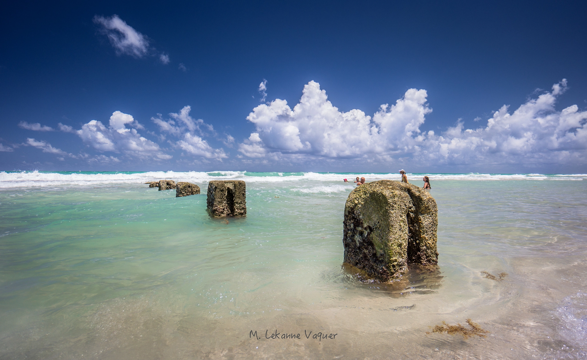 Samsung NX300 + Samsung NX 12-24mm F4-5.6 ED sample photo. Bal harbour beach photography