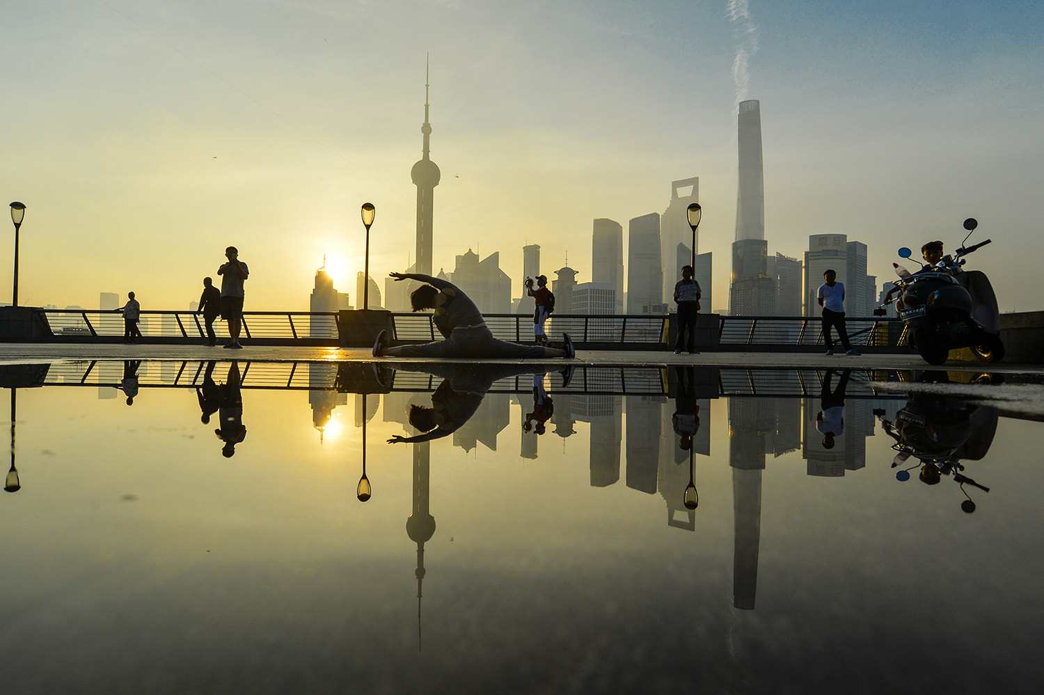 Nikon Df sample photo. The bund of shanghai photography