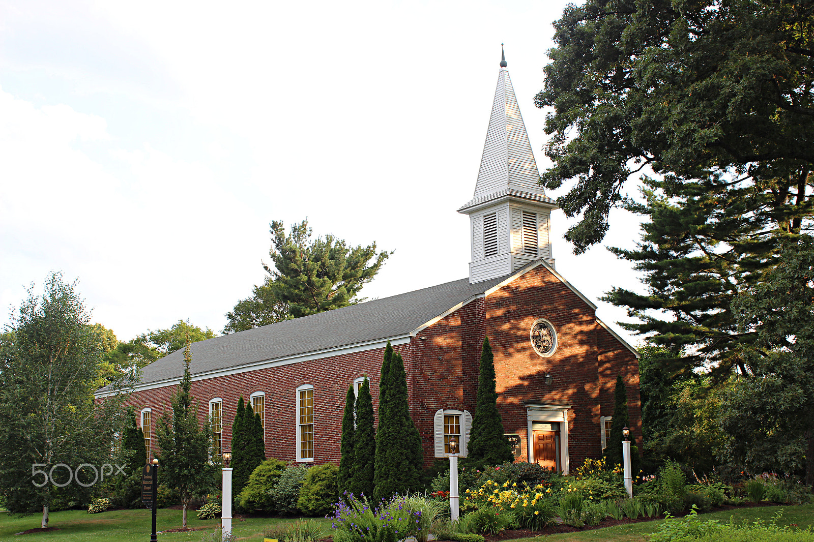 Canon EOS 600D (Rebel EOS T3i / EOS Kiss X5) + 18.0 - 55.0 mm sample photo. Cushing memorial chapel photography