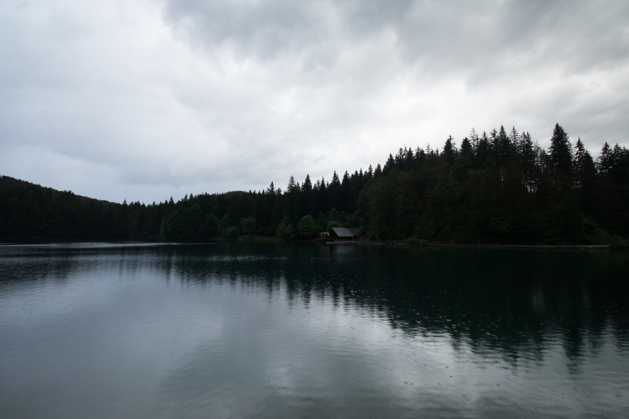 Canon EOS 760D (EOS Rebel T6s / EOS 8000D) + Sigma 10-20mm F4-5.6 EX DC HSM sample photo. Lago di fusine, italy photography