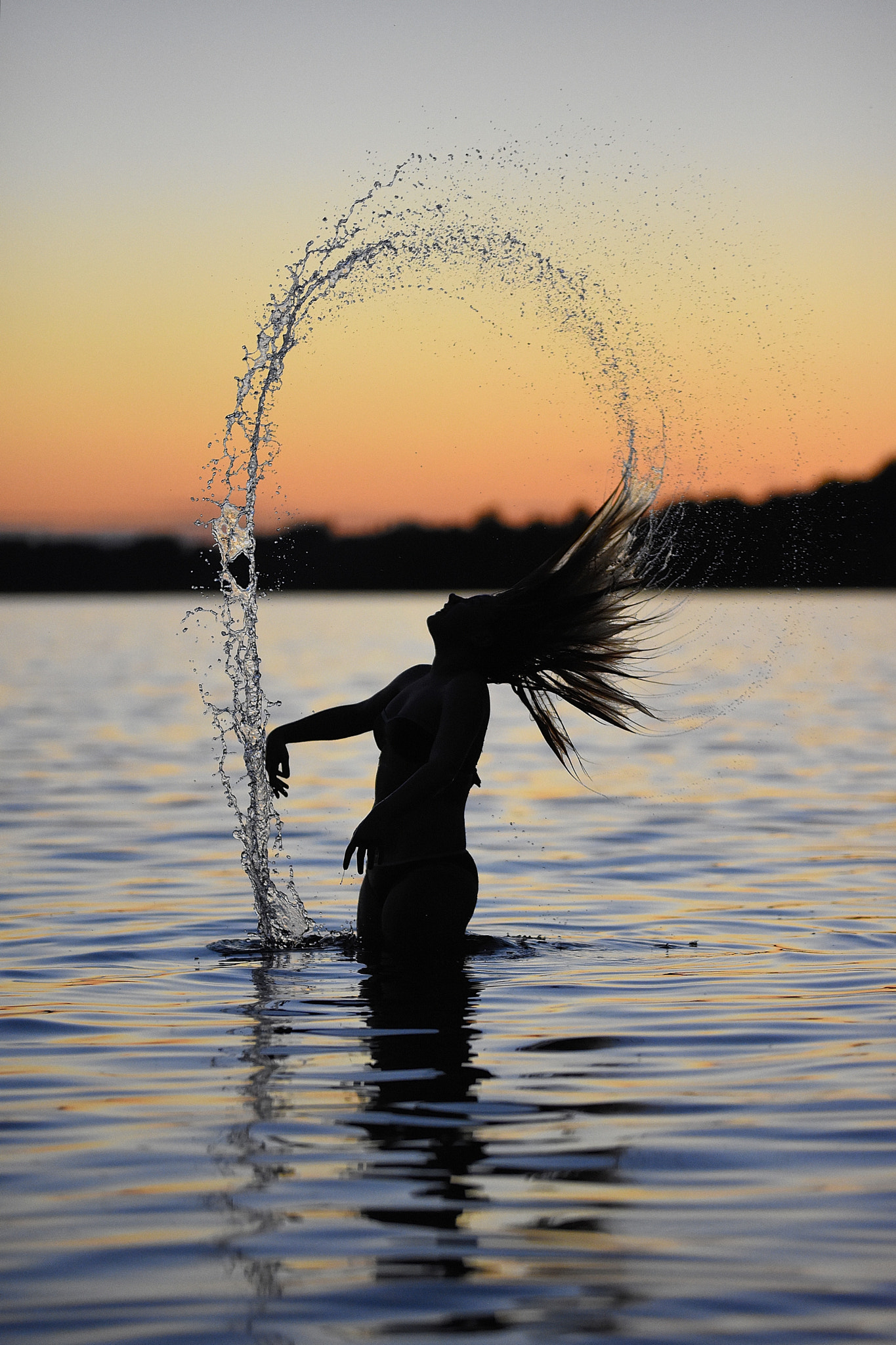 Nikon D7200 + Sigma 50-100mm F1.8 DC HSM Art sample photo. Last night in sweden photography