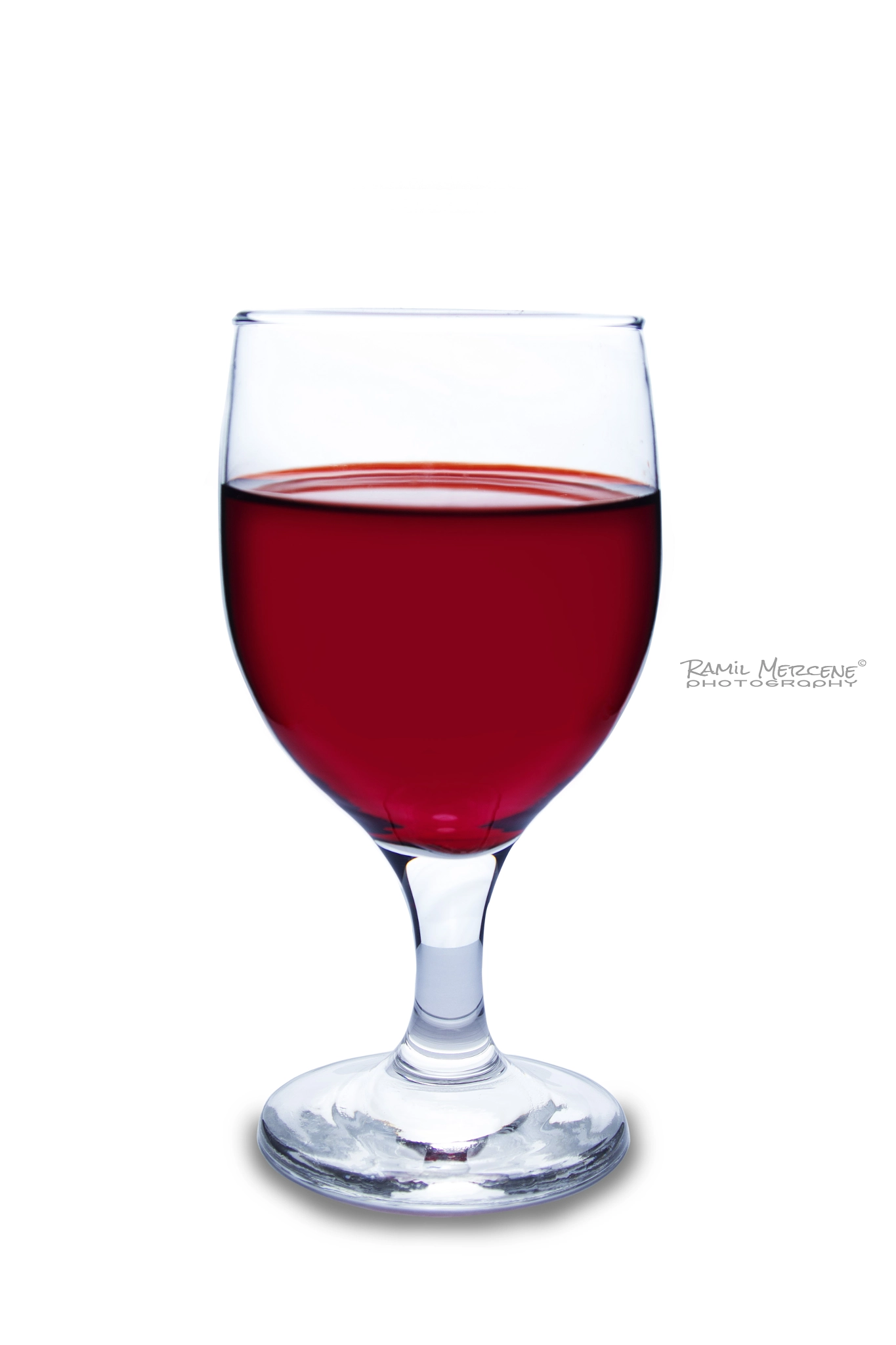 Canon EOS 60D + Sigma 28-80mm f/3.5-5.6 II Macro sample photo. Wine glass photography