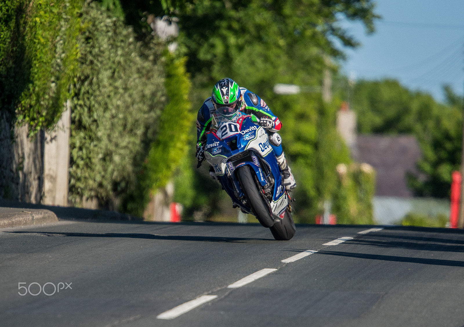 Nikon AF-S Nikkor 200mm F2G ED VR II sample photo. Ivan lintin ballagarey tt 2016 photography