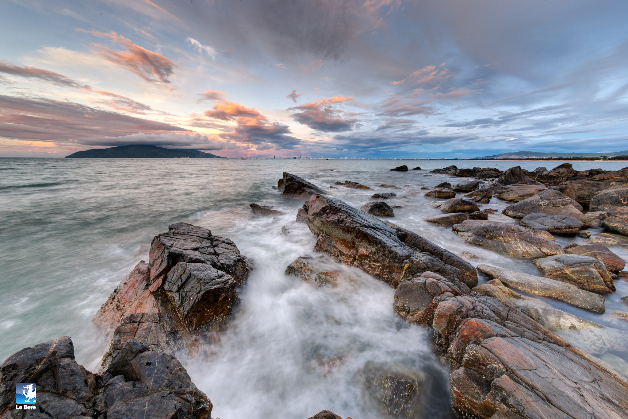 Sigma 12-24mm F4.5-5.6 II DG HSM sample photo. Rock in nam Ô photography