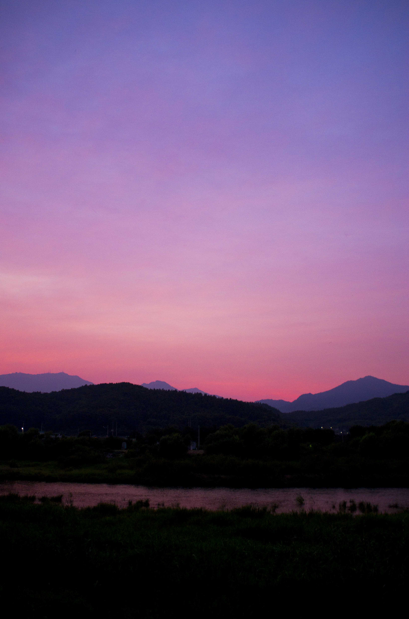 Pentax smc DA 21mm F3.2 AL Limited sample photo. Lingering days photography