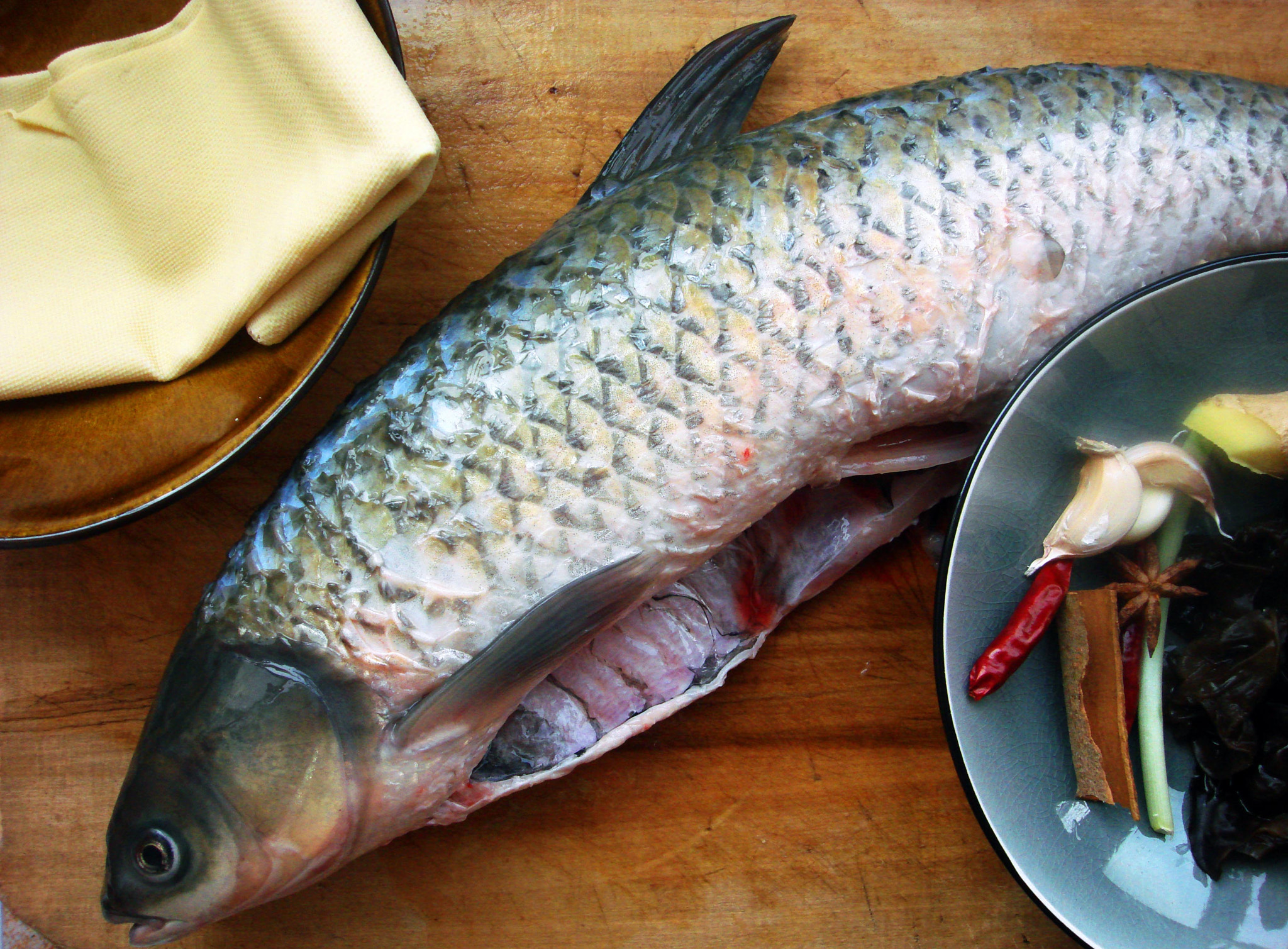 Sony DSC-N2 sample photo. Boiled fish photography