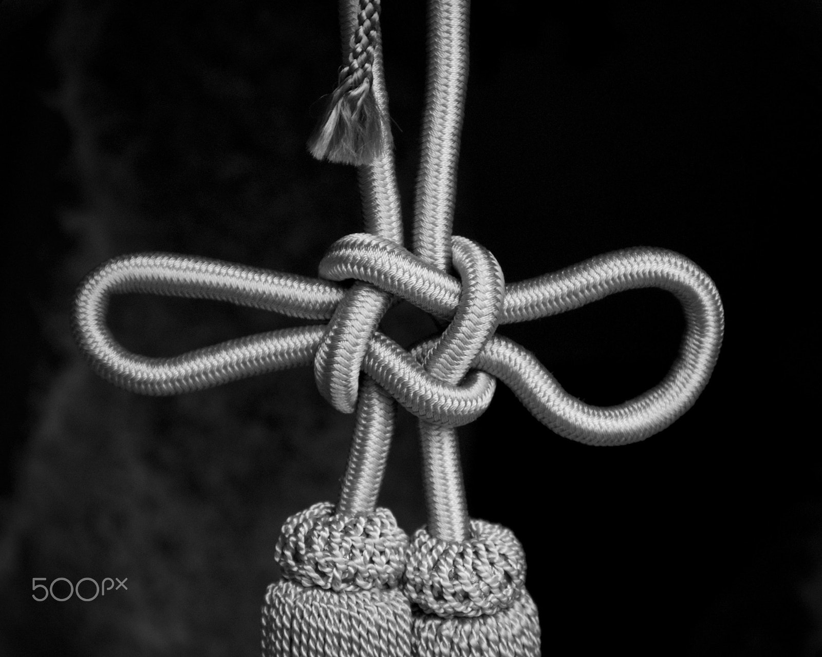 Nikon 1 J2 sample photo. Shrine knot photography