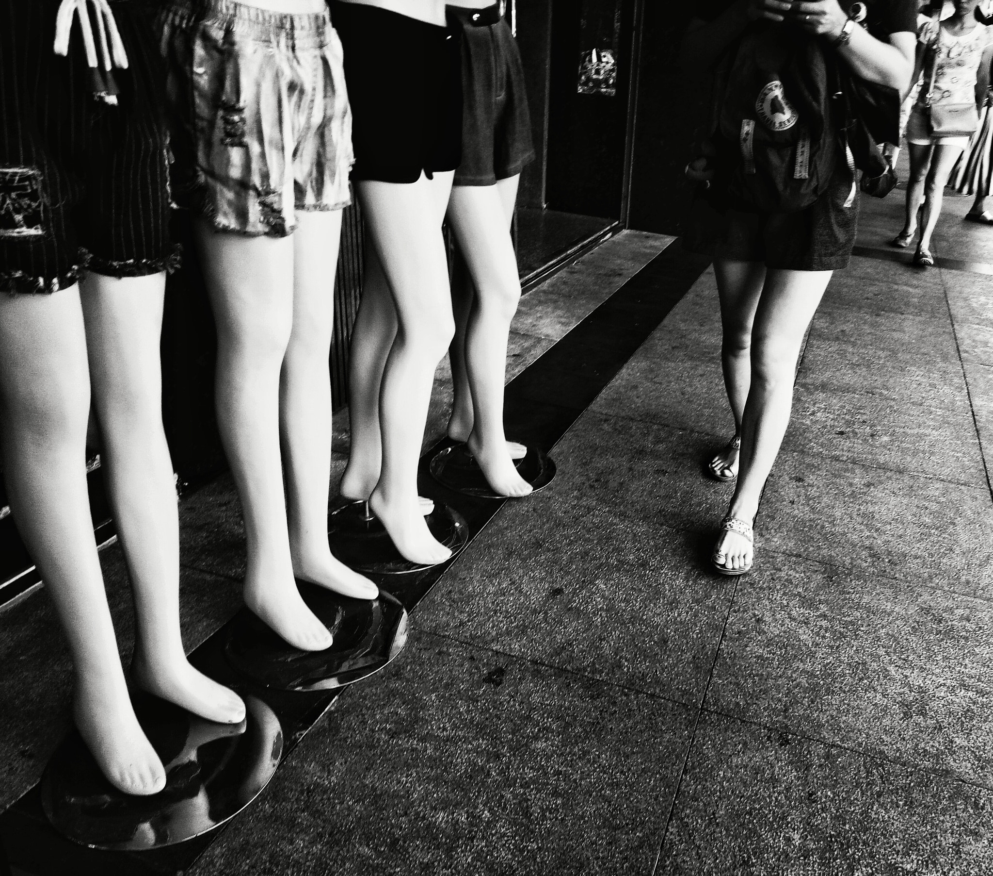 OPPO R7s sample photo. Charming legs photography