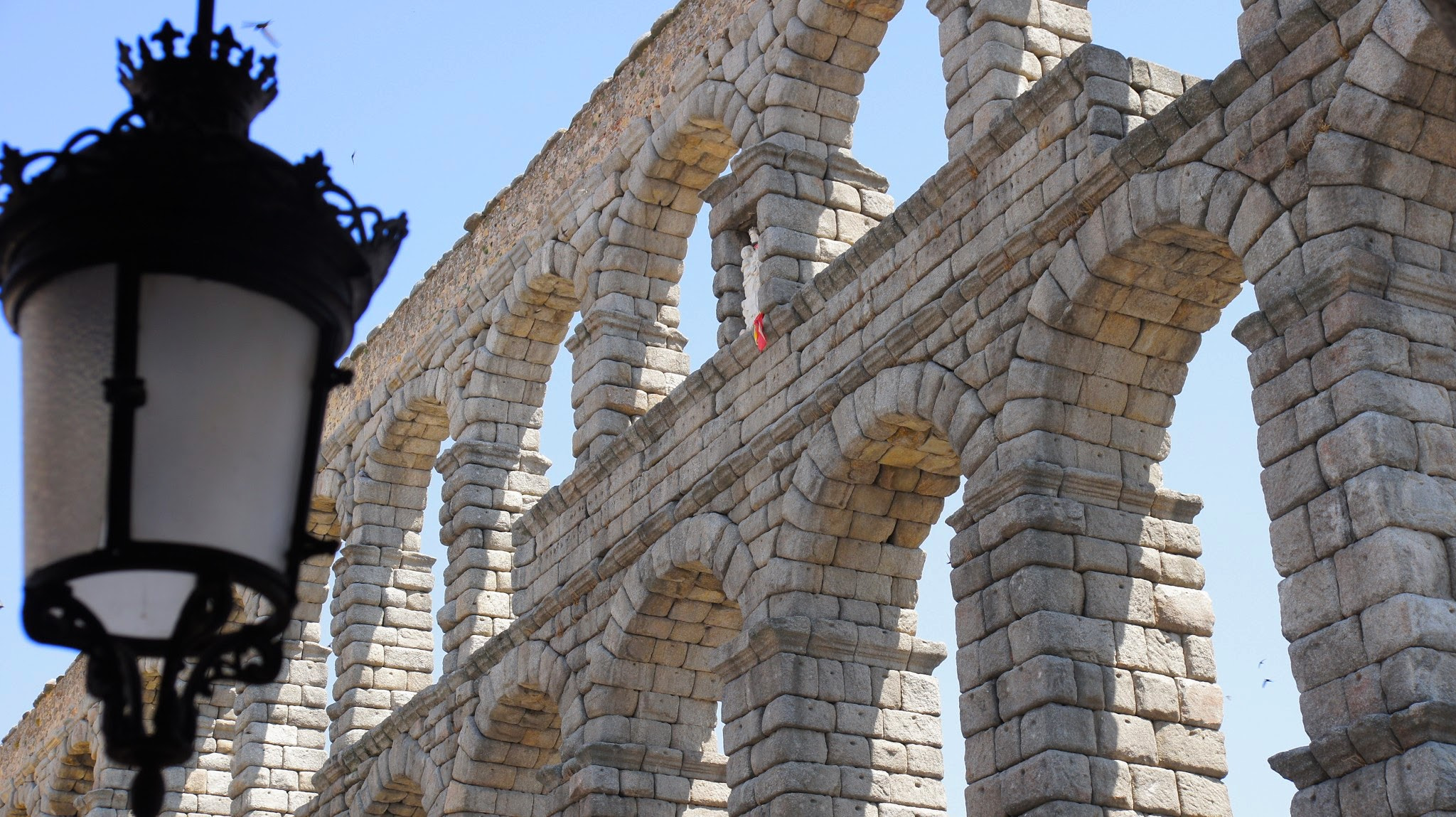 Sony SLT-A33 sample photo. Segovia aqueduct photography