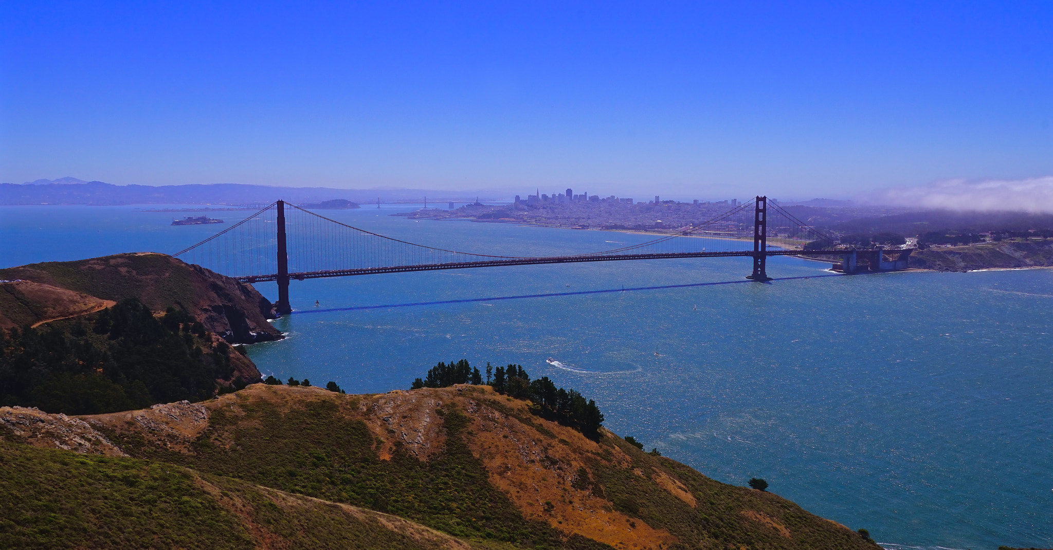 Sony DT 18-250mm F3.5-6.3 sample photo. Merlin head lookout photography