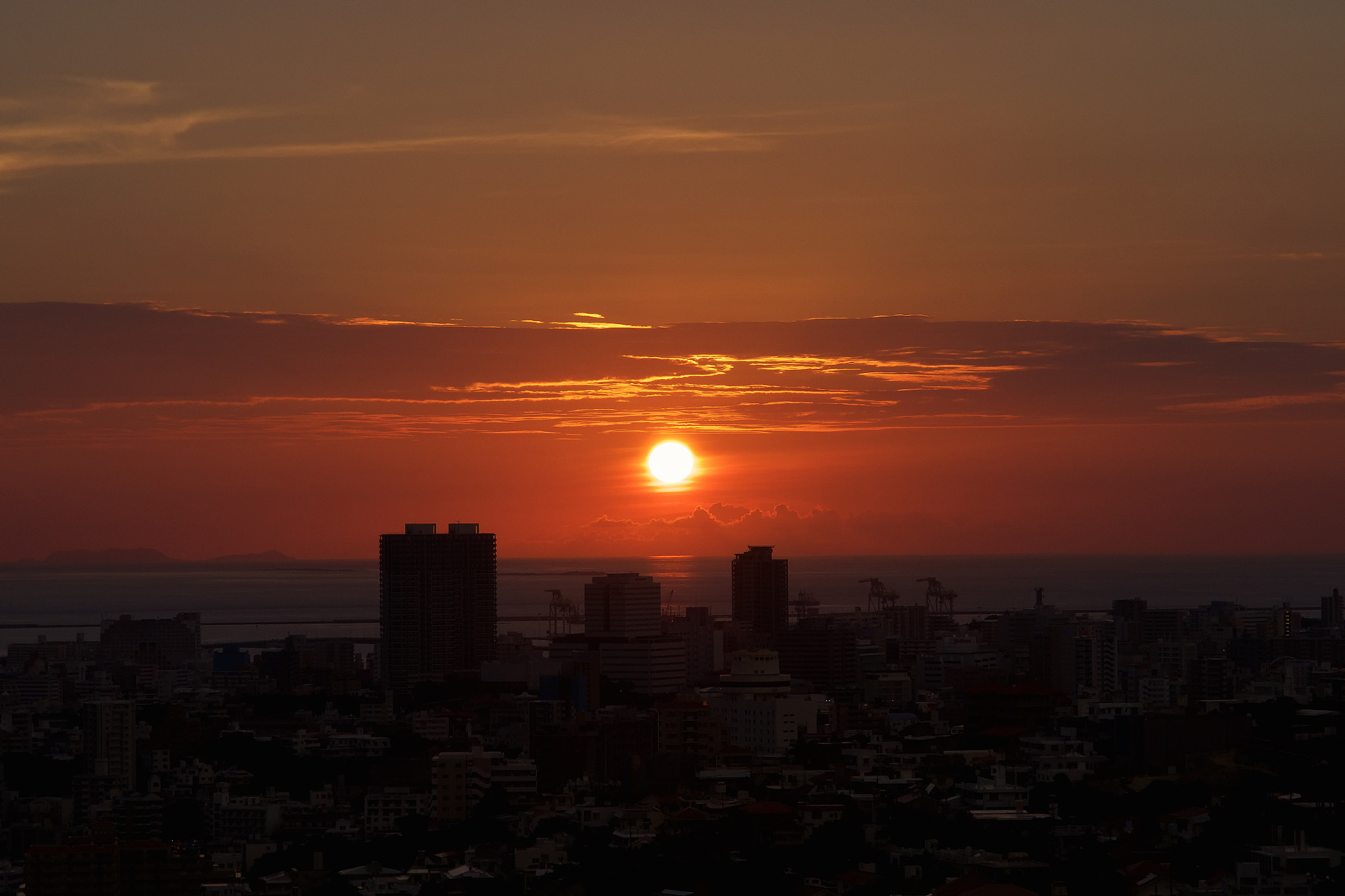 Panasonic Lumix DMC-GH3 + OLYMPUS DIGITAL 12-60mm Lens sample photo. Sunset okinawa naha. photography