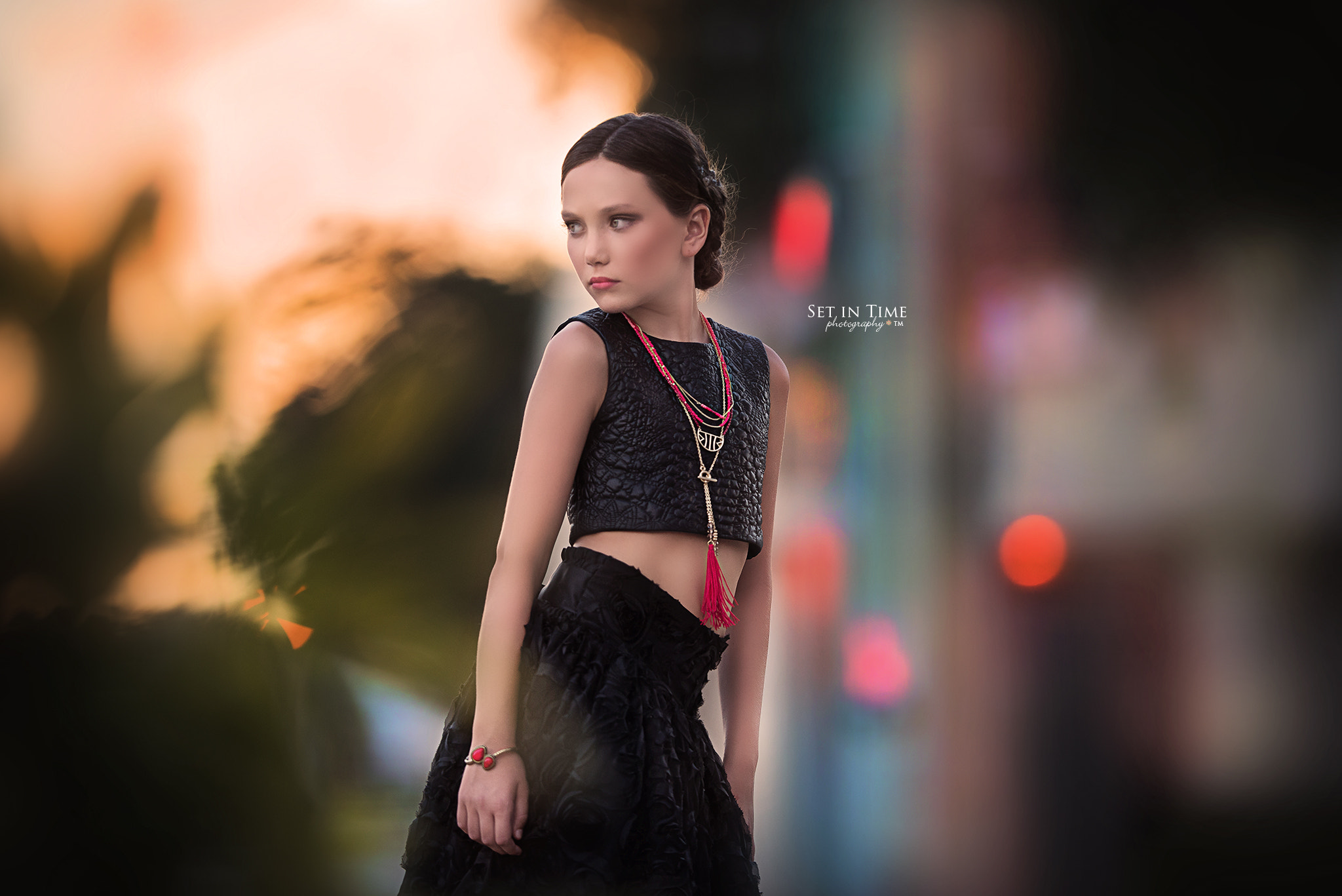Nikon AF-S Nikkor 200mm F2G ED VR II sample photo. Fierce in the city photography