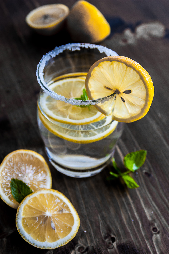 AF Zoom-Nikkor 28-80mm f/3.3-5.6G sample photo. Lemon1 photography