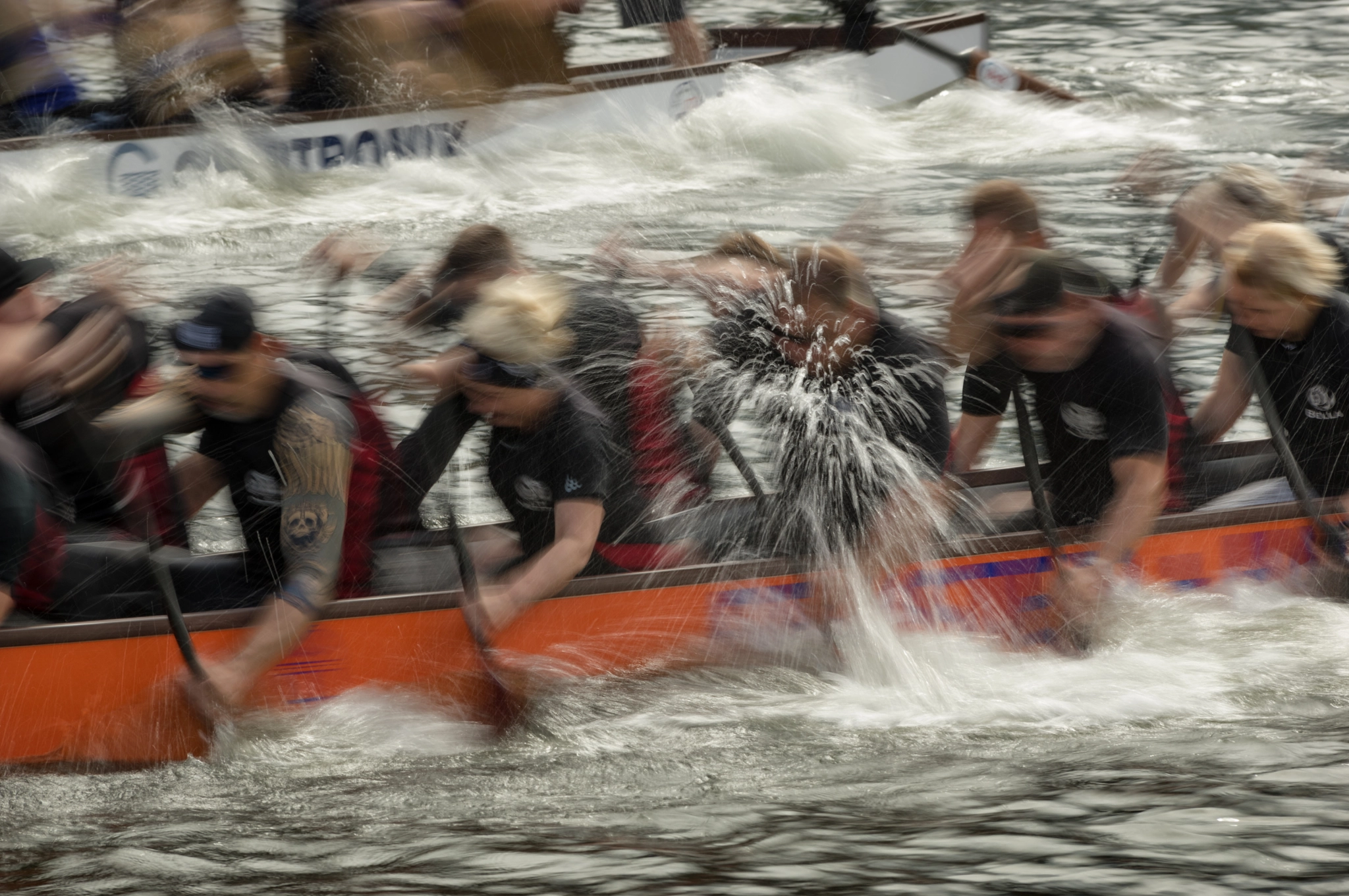 Pentax smc DA* 60-250mm F4.0 ED (IF) SDM sample photo. Dragon boat racing 2016.2 photography