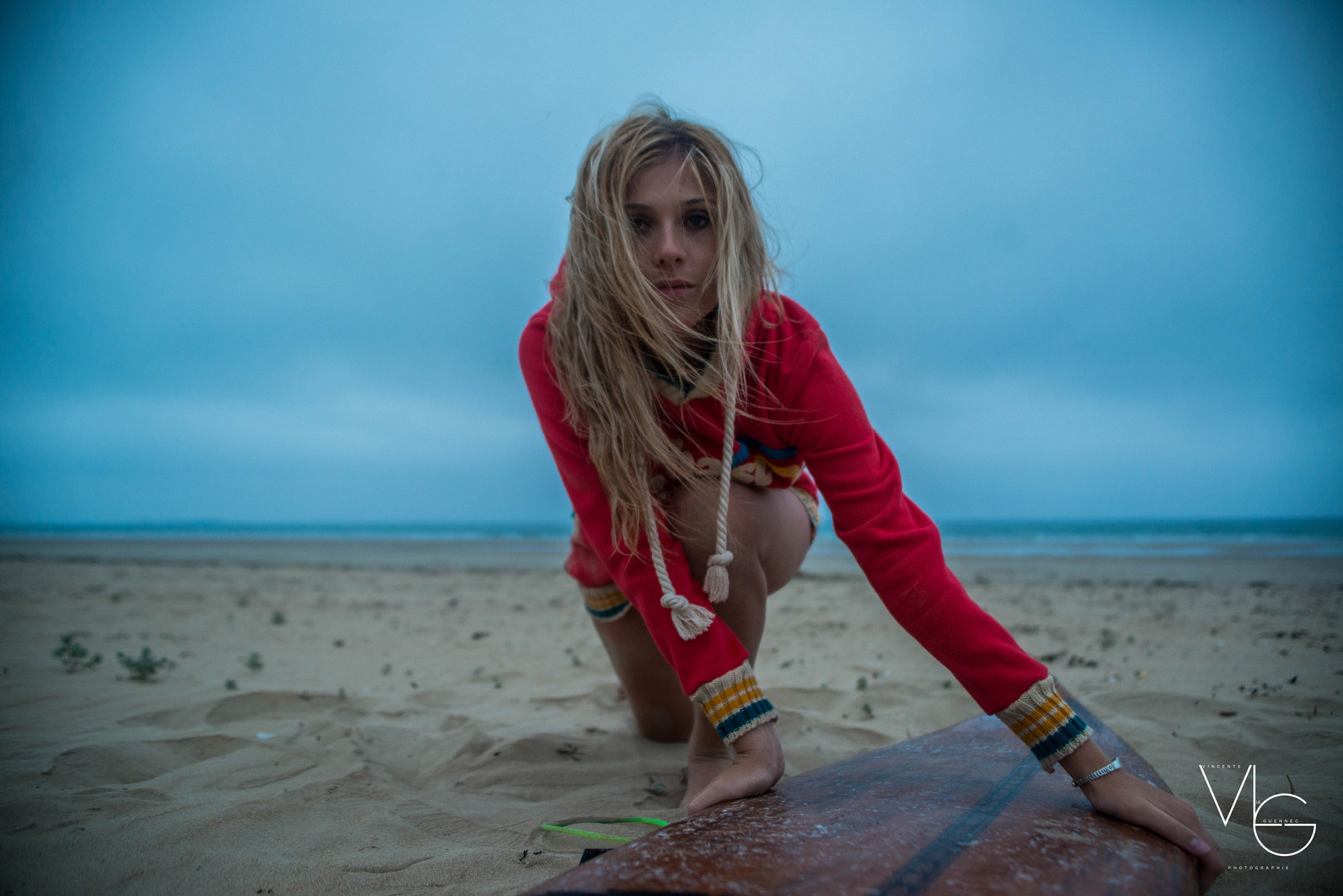 Nikon D800E + Sigma 24-70mm F2.8 EX DG Macro sample photo. Surfgirl photography