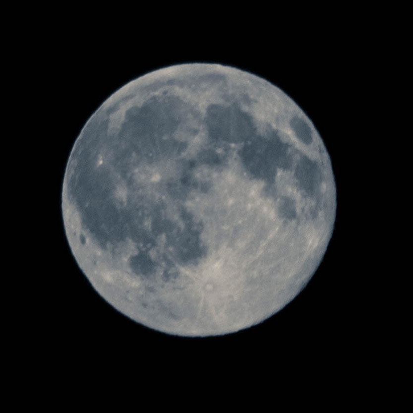 Canon EOS 500D (EOS Rebel T1i / EOS Kiss X3) + EF75-300mm f/4-5.6 sample photo. July 19 2016 full moon photography