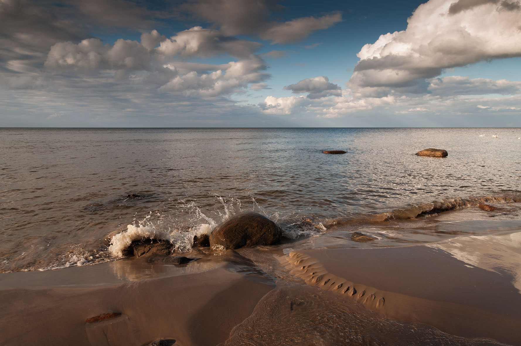 Nikon D5000 sample photo. July clouds photography